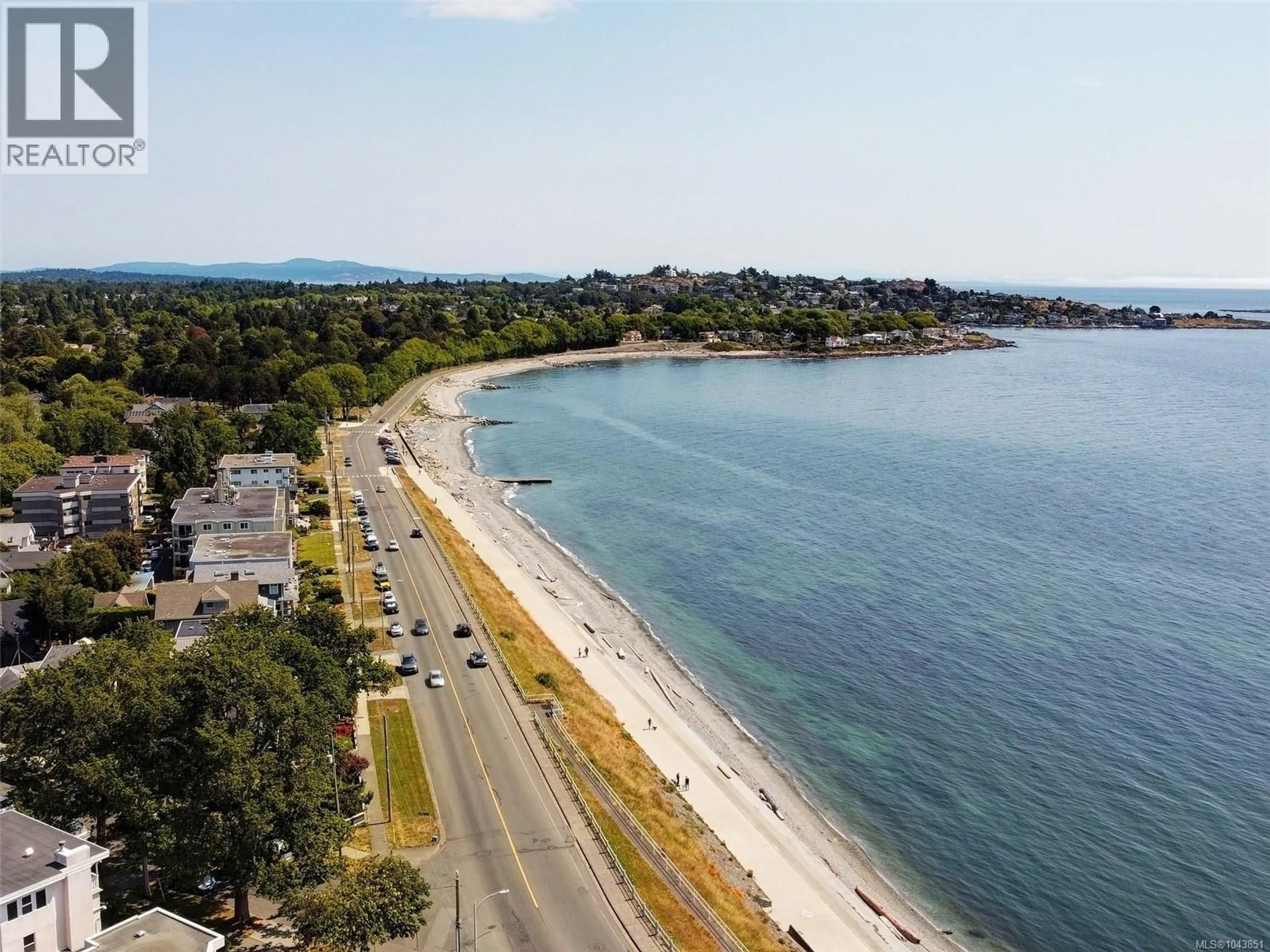 A pic from outside/outdoor area/front of a property/back of a property/a pic from drone, water/lake/river/ocean view for 10 - 50 DALLAS ROAD, Victoria British Columbia V8V1A2