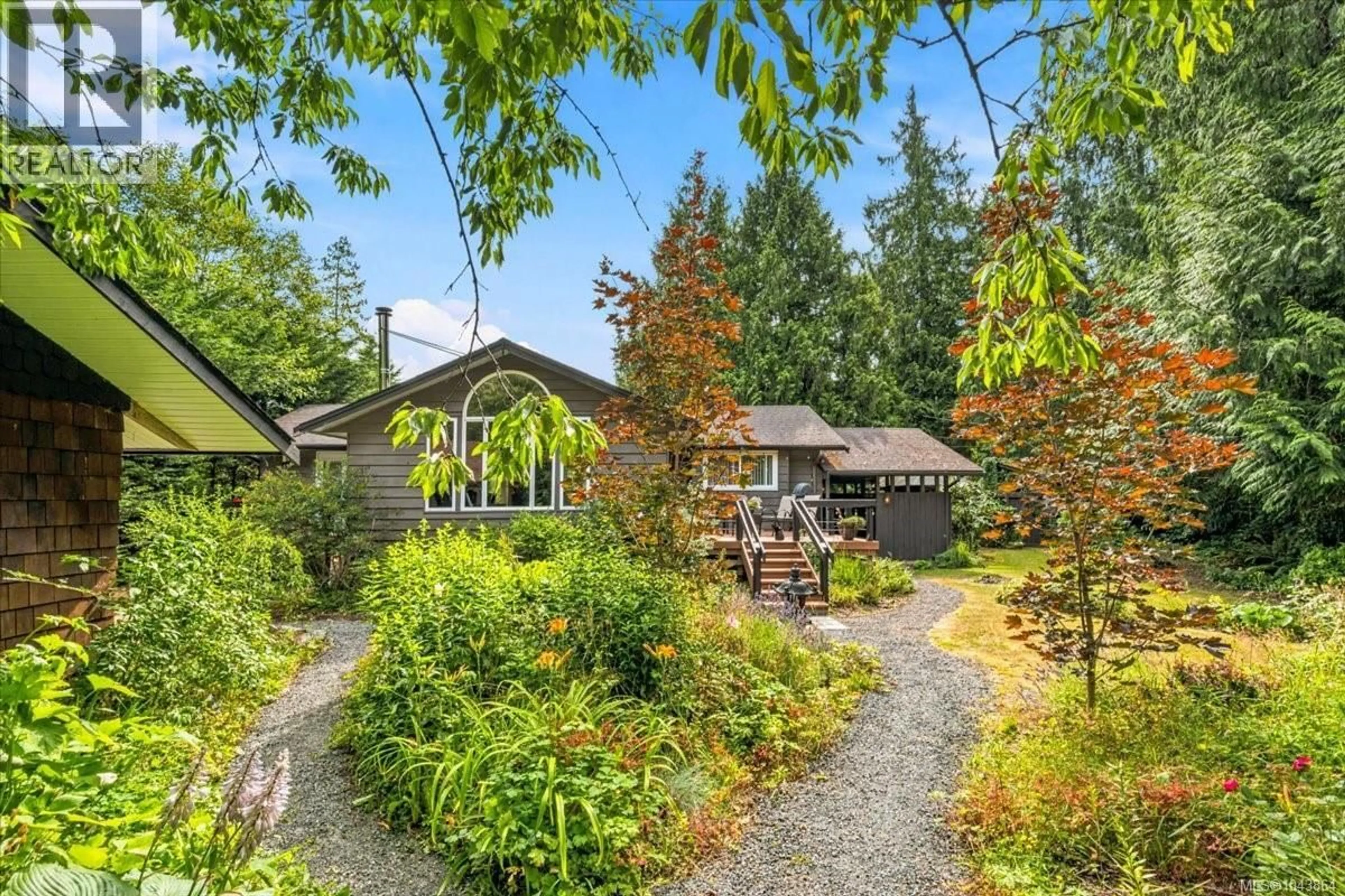 Unknown for 381 DUNSMUIR ROAD, Qualicum Beach British Columbia V9K2A1