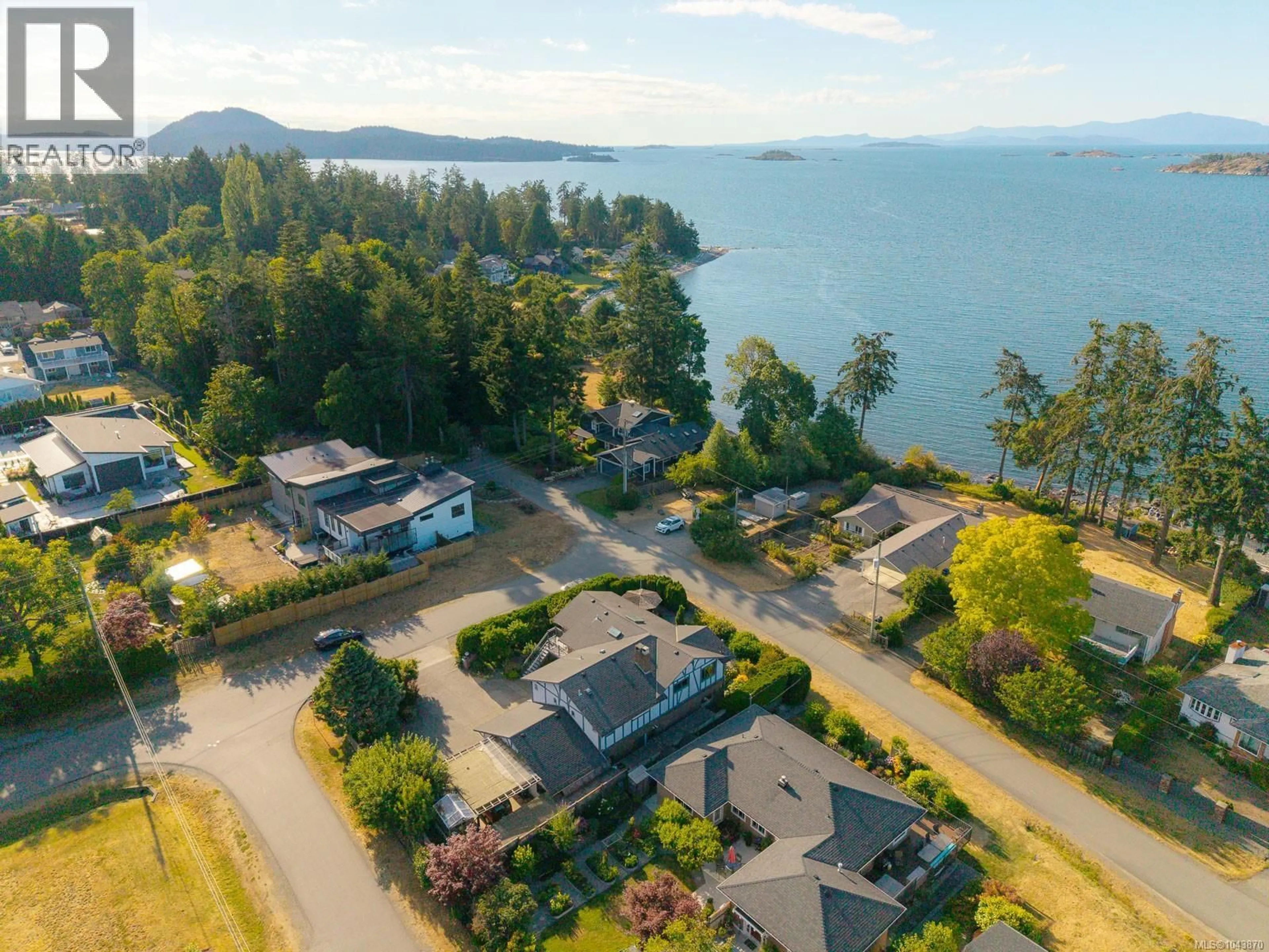 A pic from outside/outdoor area/front of a property/back of a property/a pic from drone, water/lake/river/ocean view for 7115 HUDDLESTONE ROAD, Lantzville British Columbia V0R2H0