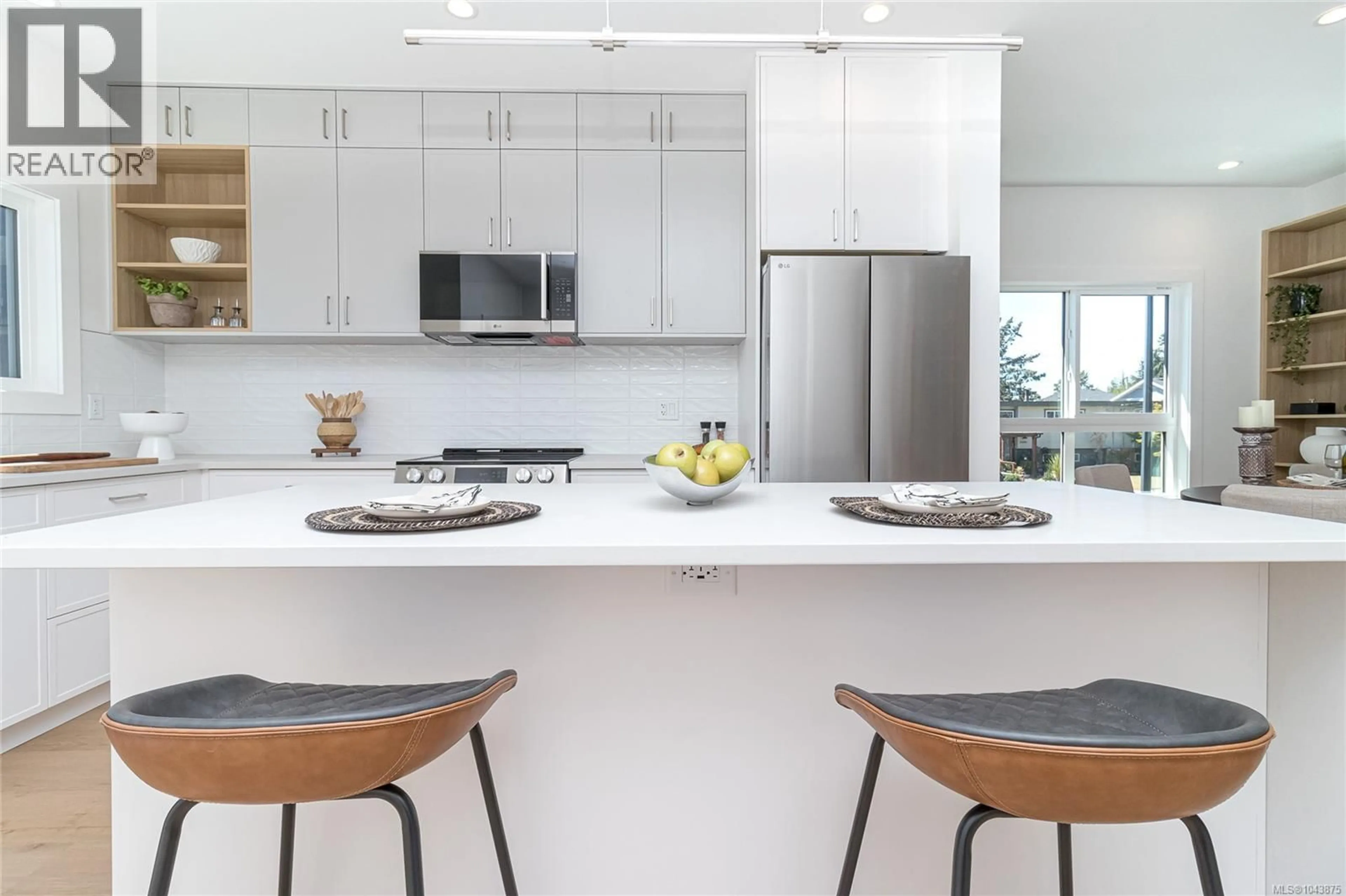 Contemporary kitchen, ceramic/tile floor for 9 - 10485 RESTHAVEN DRIVE, Sidney British Columbia V8L3H6