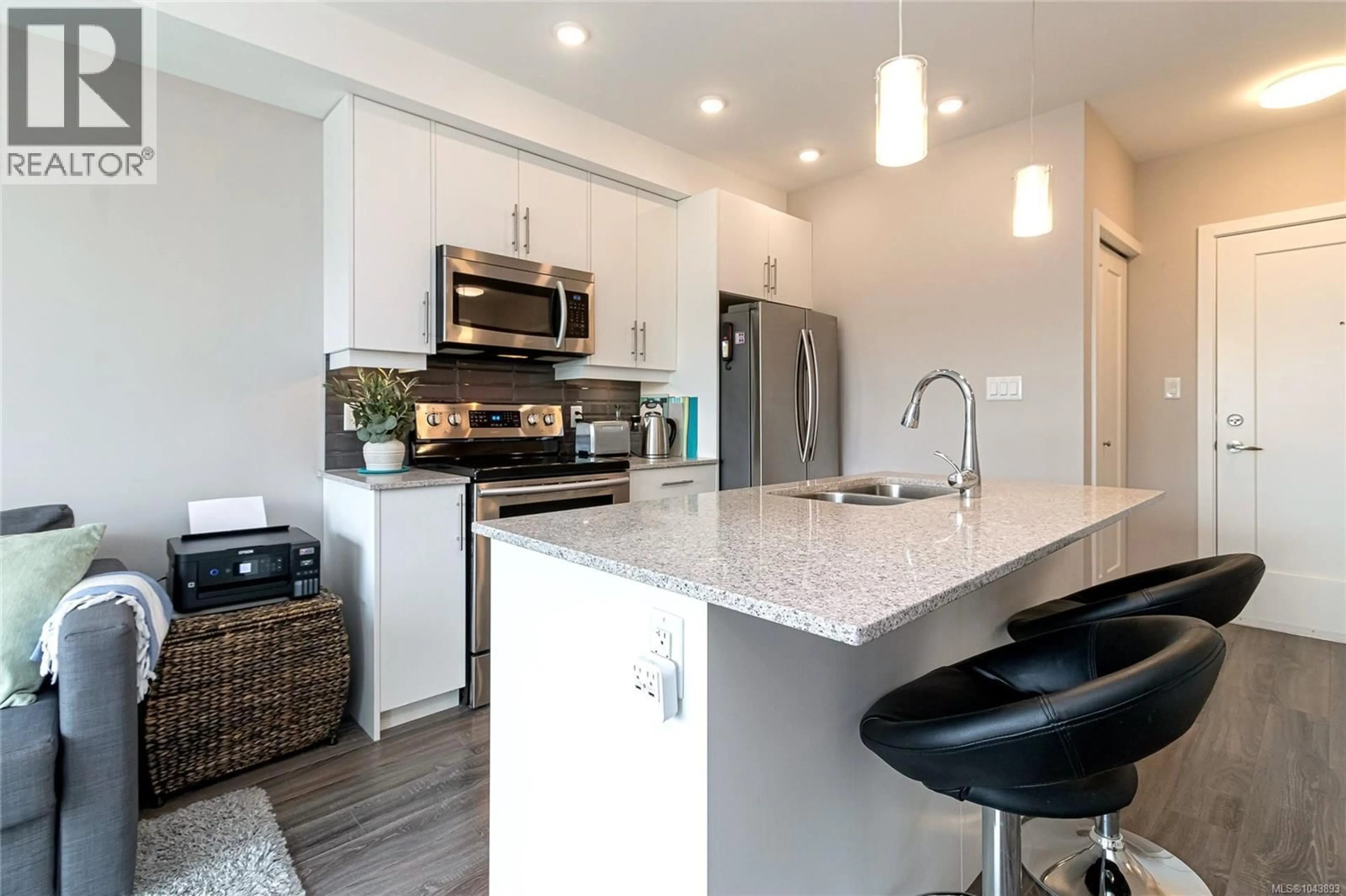 Open concept kitchen, unknown for 401 - 1016 INVERNESS ROAD, Saanich British Columbia V8X2S1