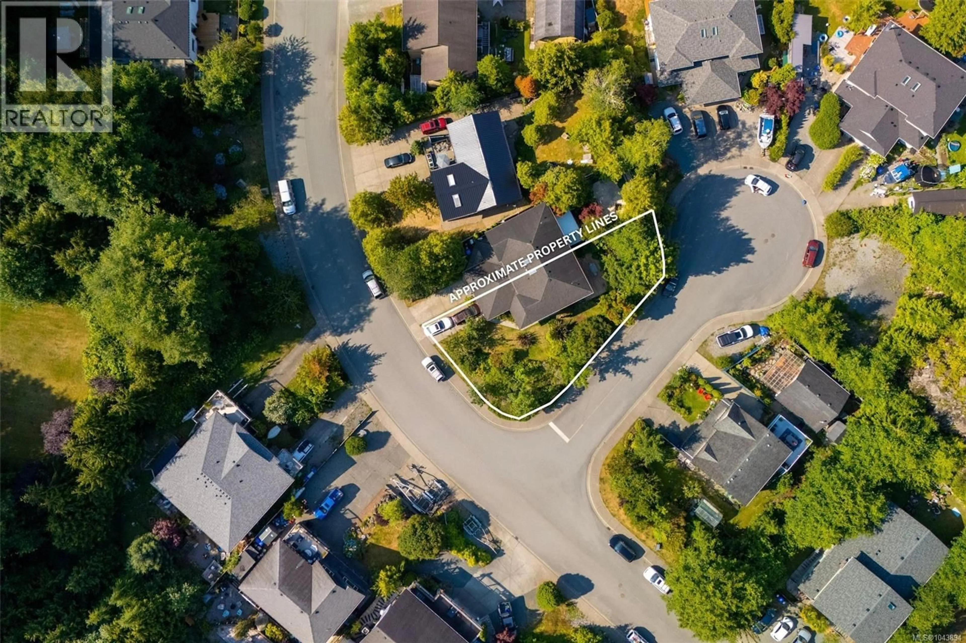 A pic from outside/outdoor area/front of a property/back of a property/a pic from drone, street for B - 330 LONE CONE ROAD, Tofino British Columbia V0R2Z0