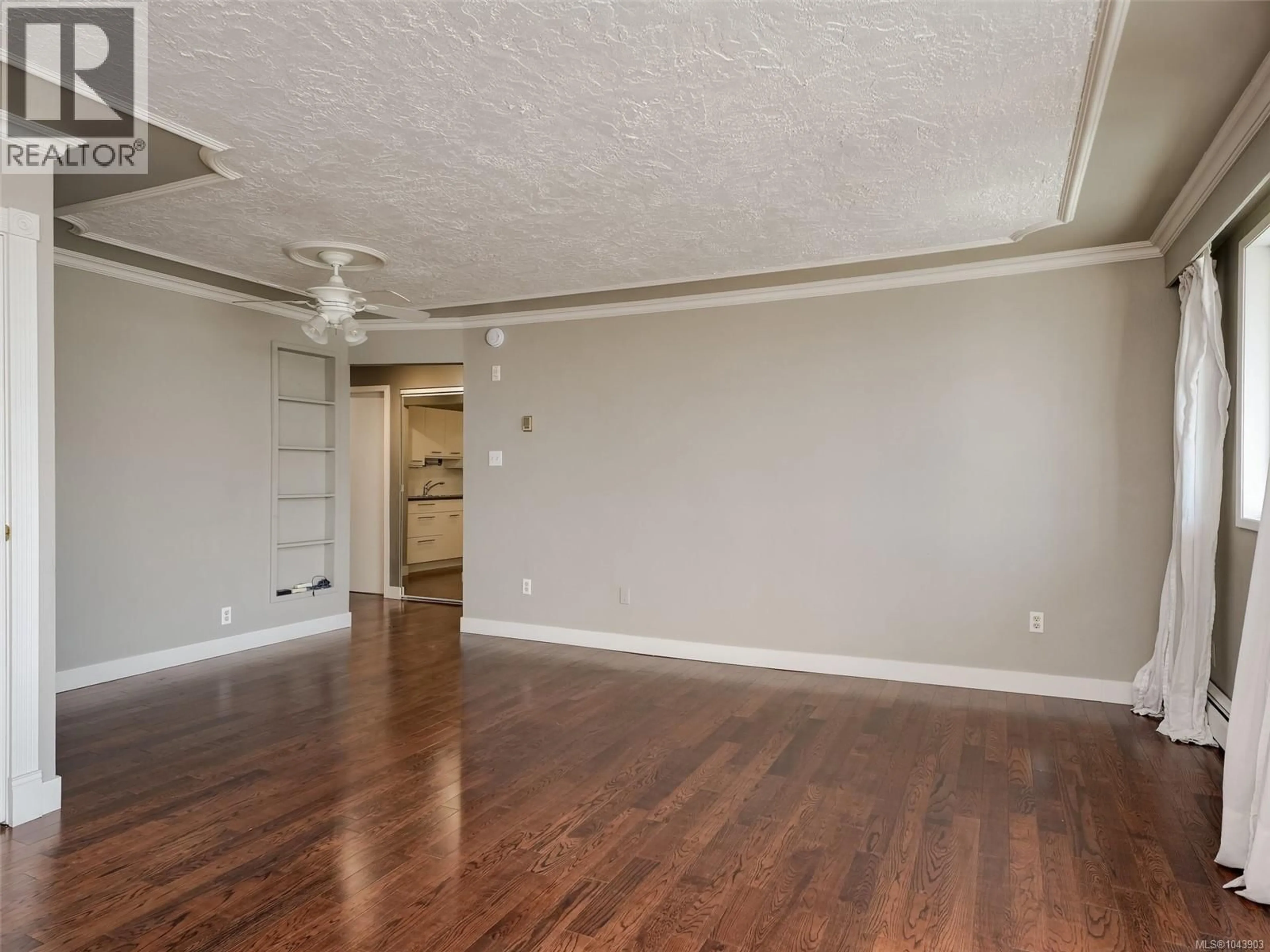 A pic of a room for 416 - 1025 INVERNESS ROAD, Saanich British Columbia V8X2S2