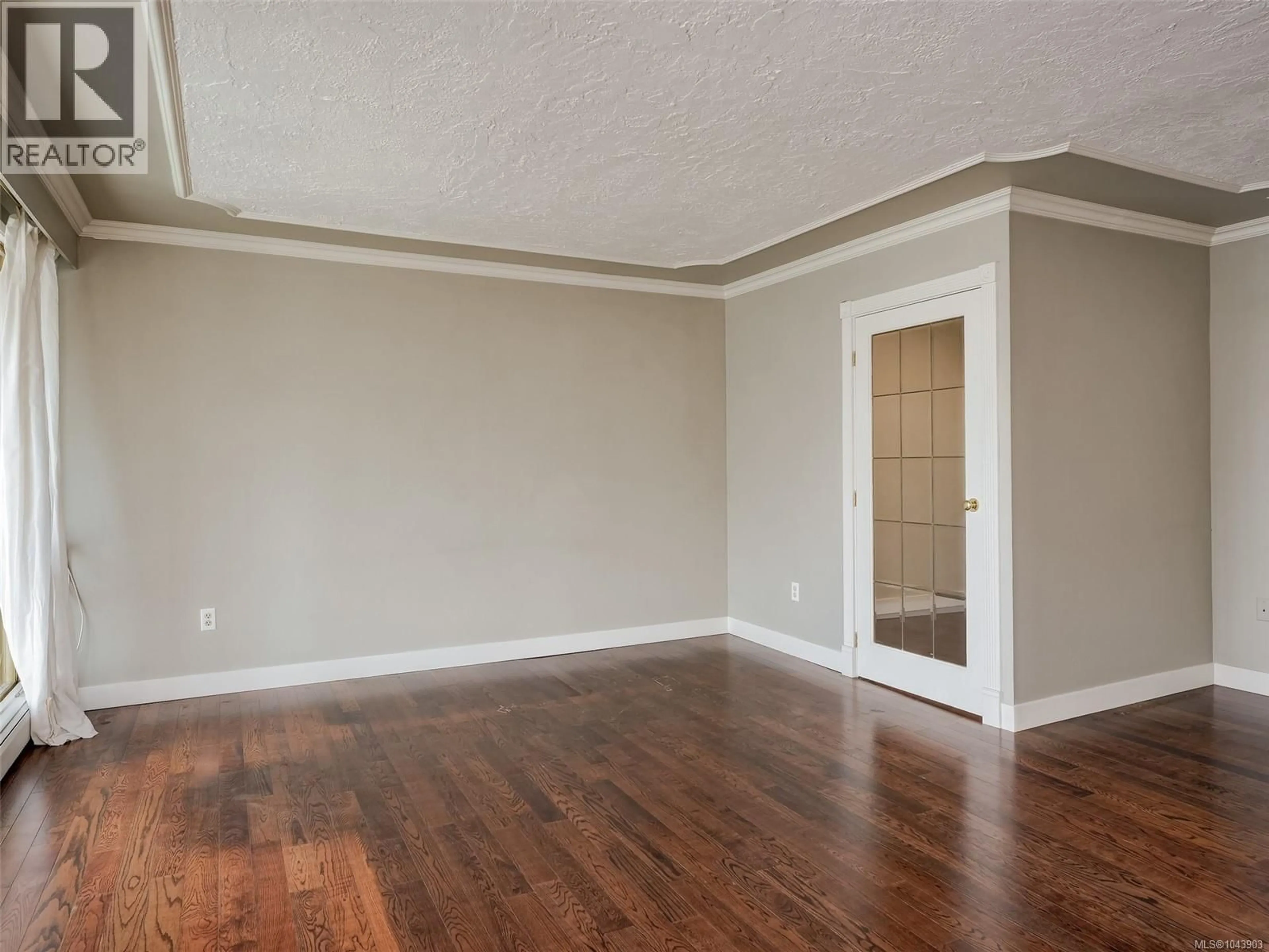 A pic of a room for 416 - 1025 INVERNESS ROAD, Saanich British Columbia V8X2S2