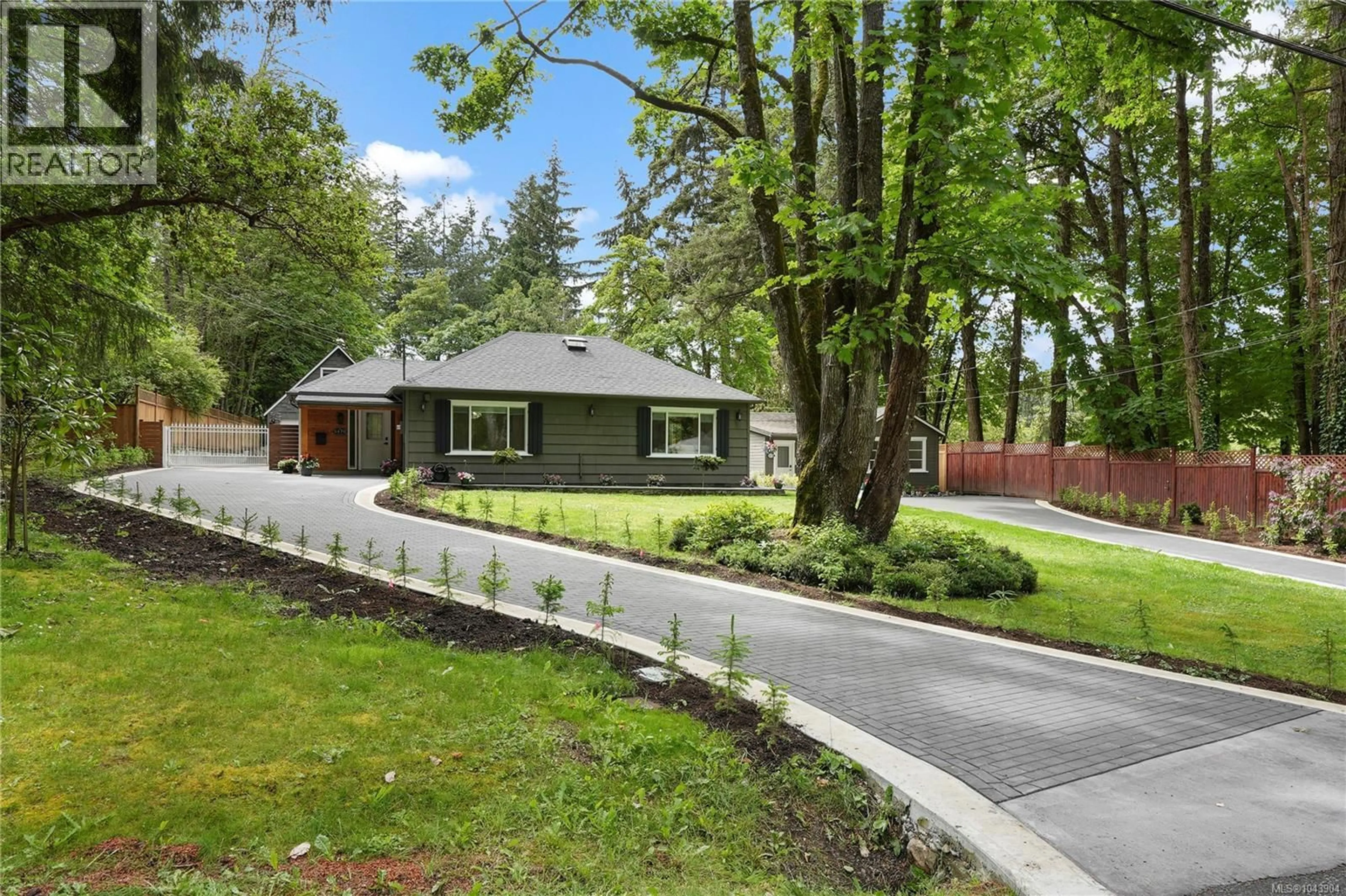Home with vinyl exterior material, street for 5470 ALDERLEY ROAD, Saanich British Columbia V8Y1X8