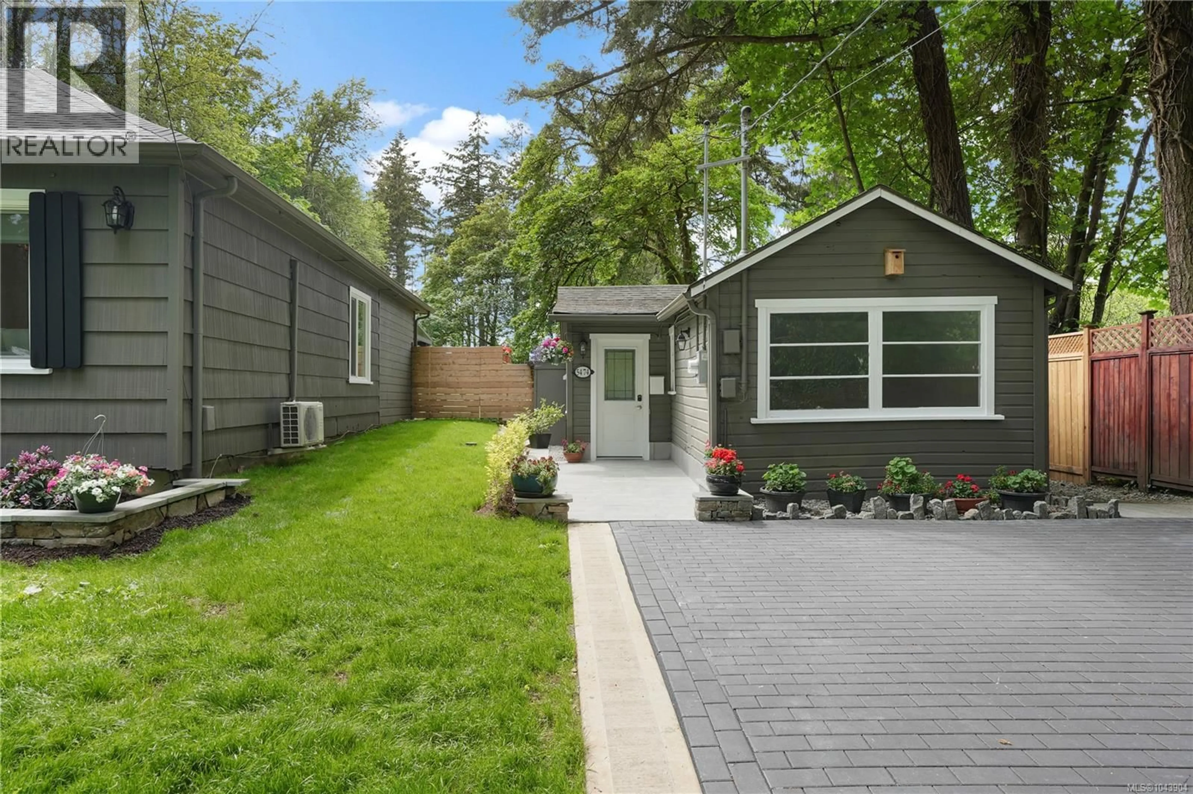 Home with vinyl exterior material, street for 5470 ALDERLEY ROAD, Saanich British Columbia V8Y1X8