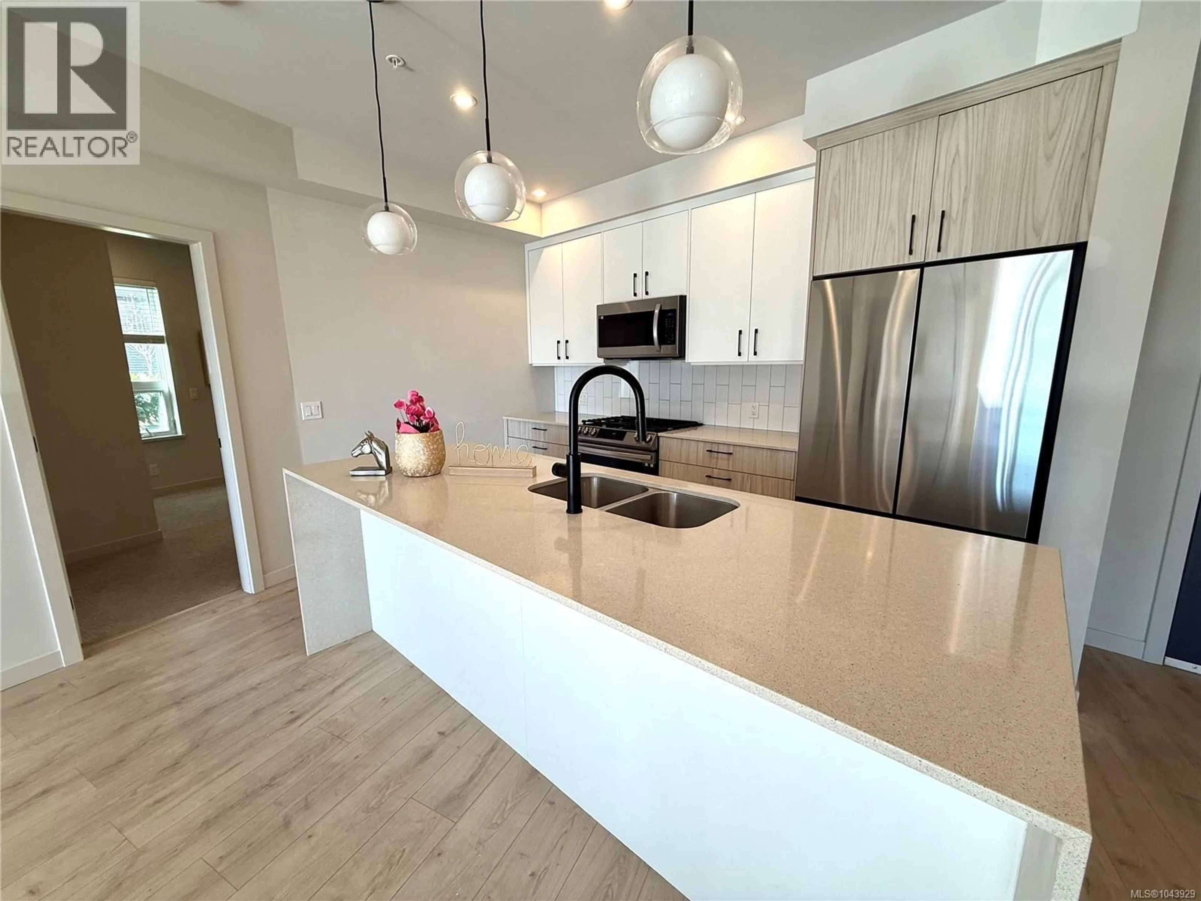 Open concept kitchen, unknown for 110 - 958 PHAROAH MEWS, Langford British Columbia V9B7A1