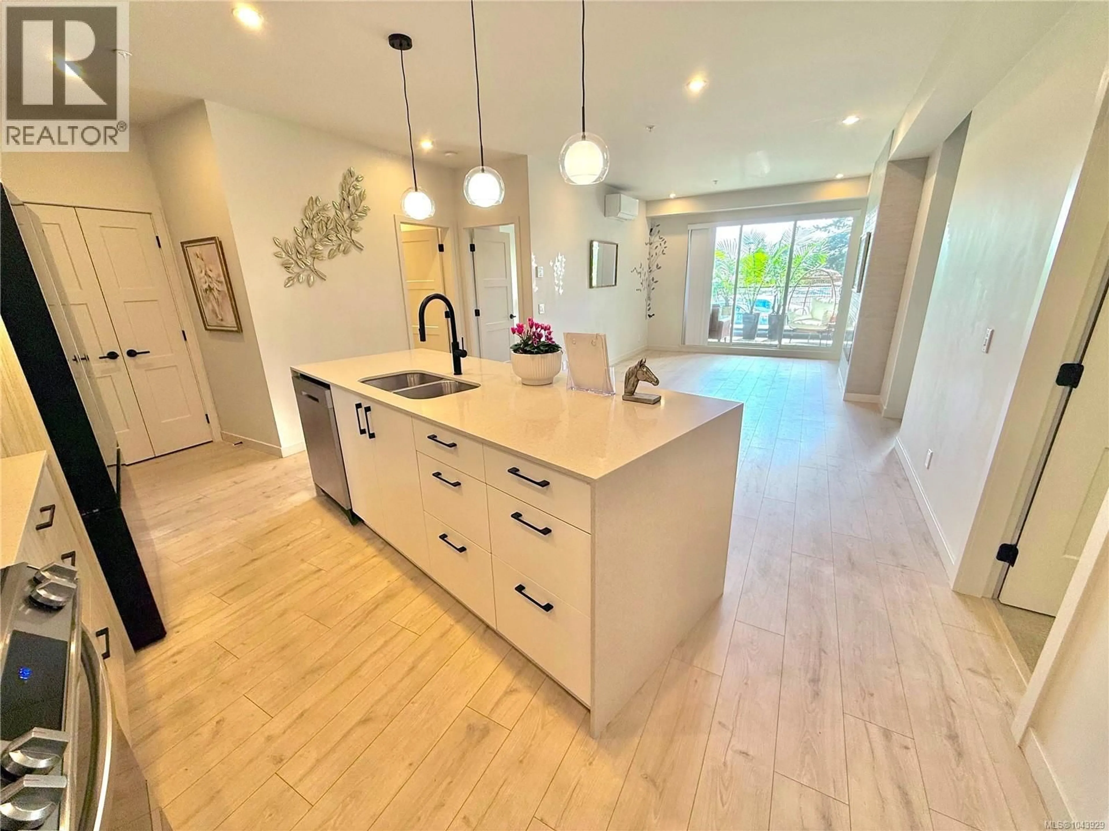 Open concept kitchen, unknown for 110 - 958 PHAROAH MEWS, Langford British Columbia V9B7A1