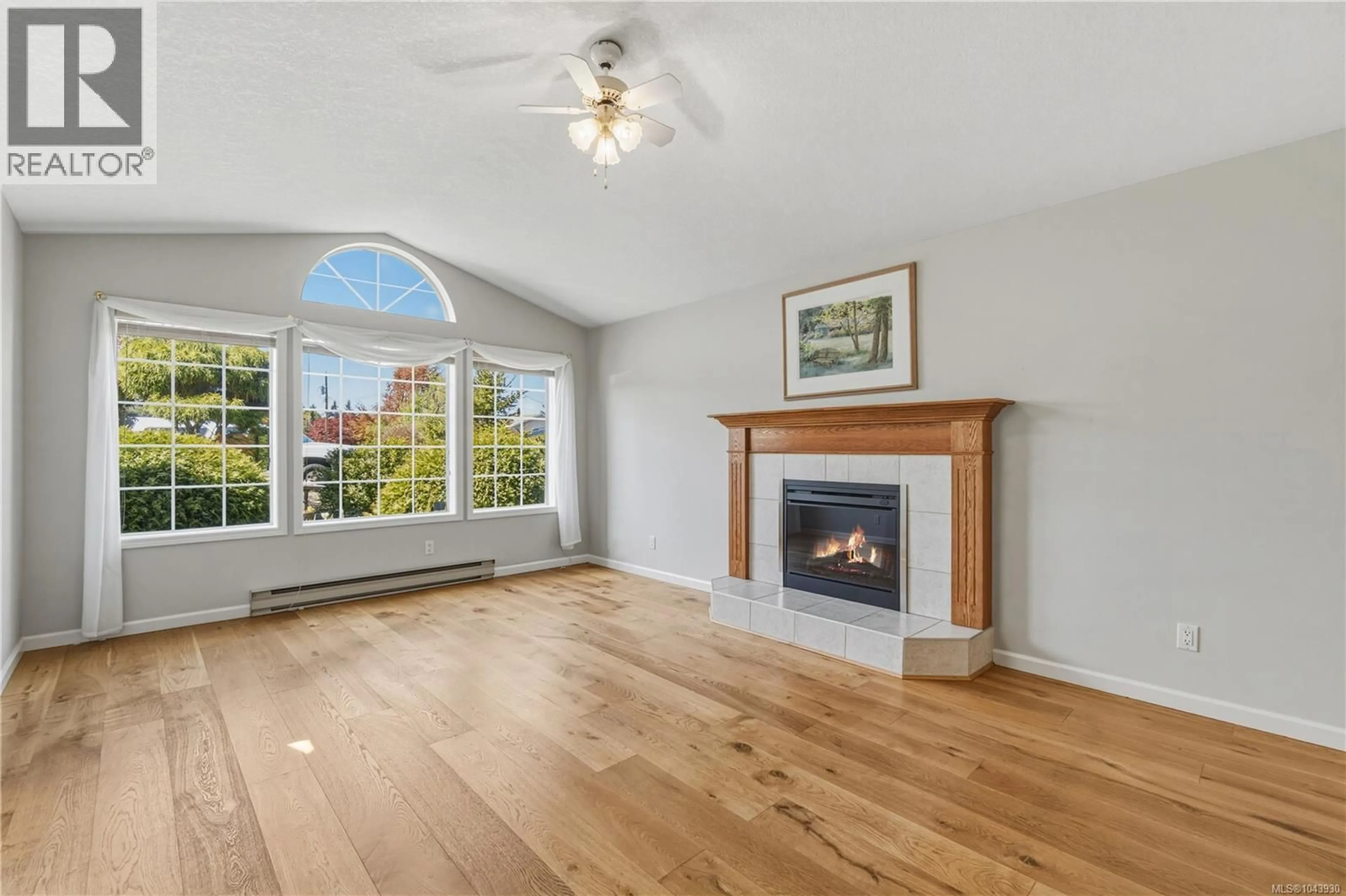 A pic of a room for 461 ROWAN DRIVE, Qualicum Beach British Columbia V9K1K1