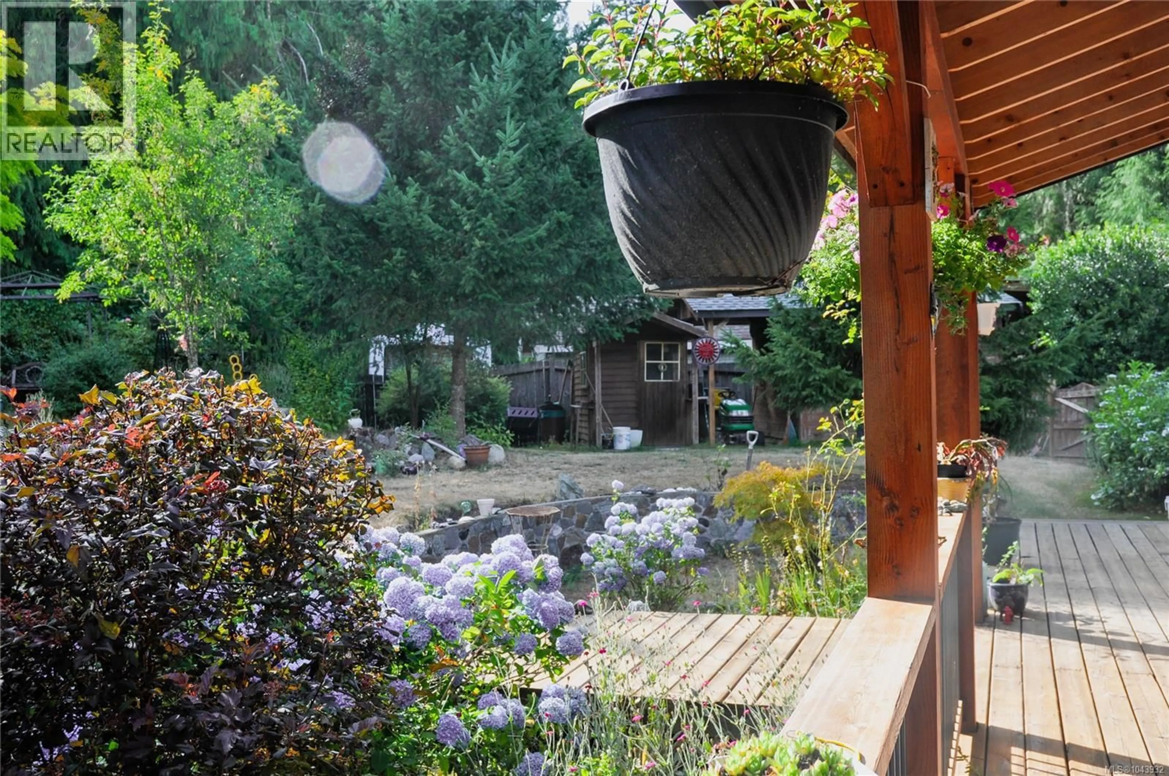 Patio, street for 4394 TELEGRAPH ROAD, Cowichan Bay British Columbia V0R1N2
