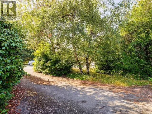 1170 DIGNAN ROAD, Central Saanich 5