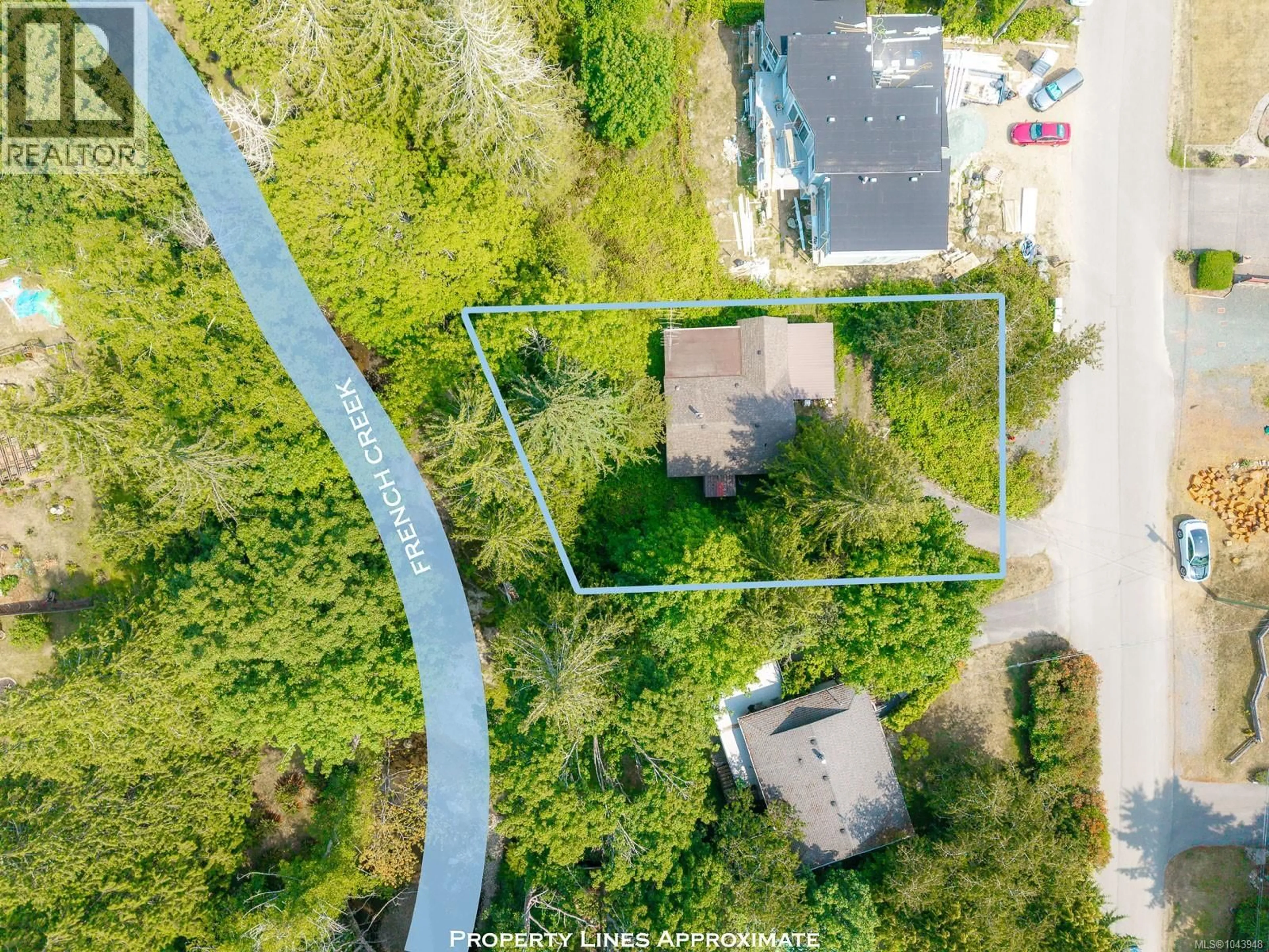 A pic from outside/outdoor area/front of a property/back of a property/a pic from drone, street for 1319 LEE ROAD, Parksville British Columbia V9P1Y9