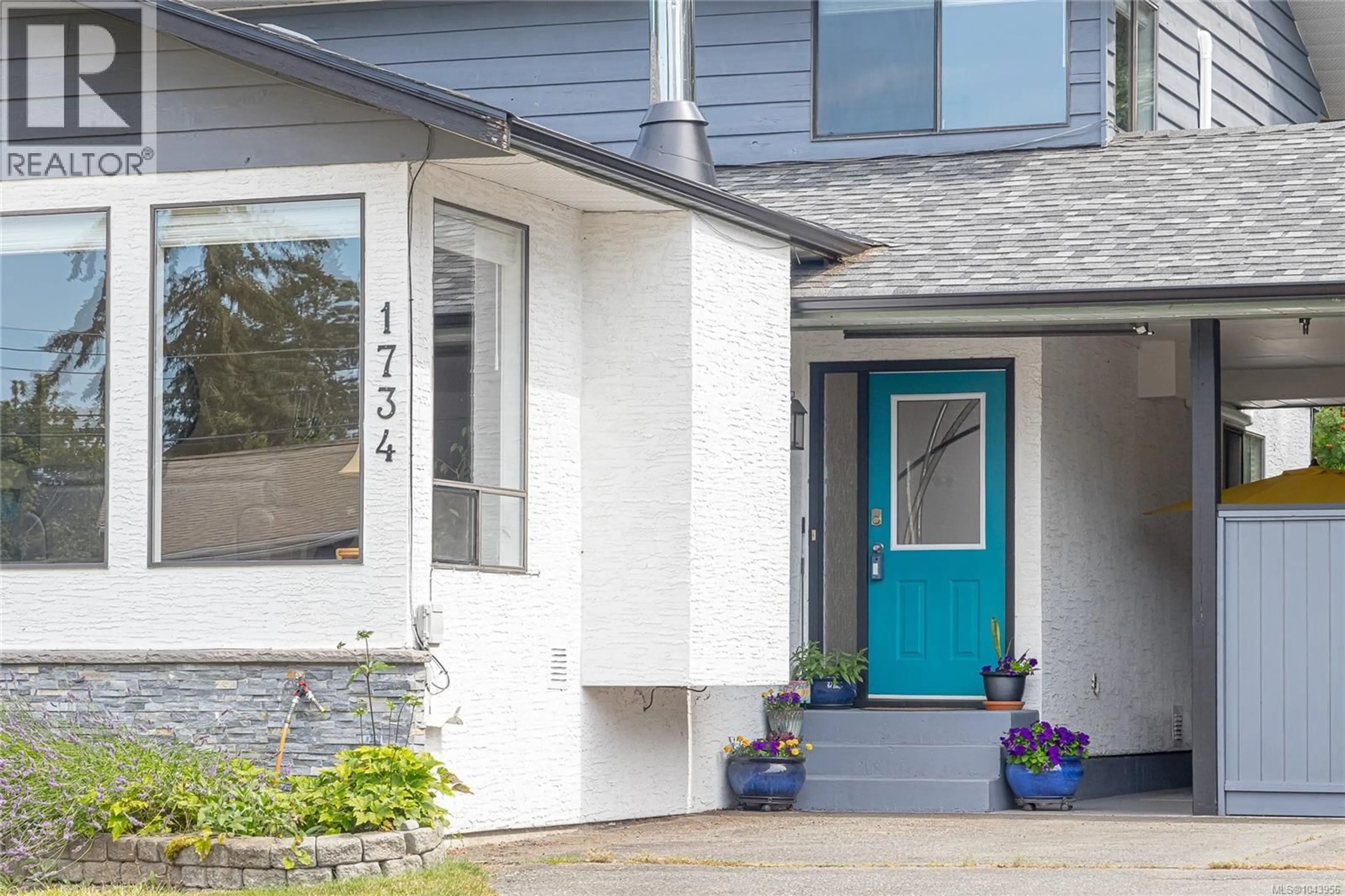 Home with vinyl exterior material, street for 1734 MAPLE GLEN PLACE, Cowichan Bay British Columbia V0R1N1