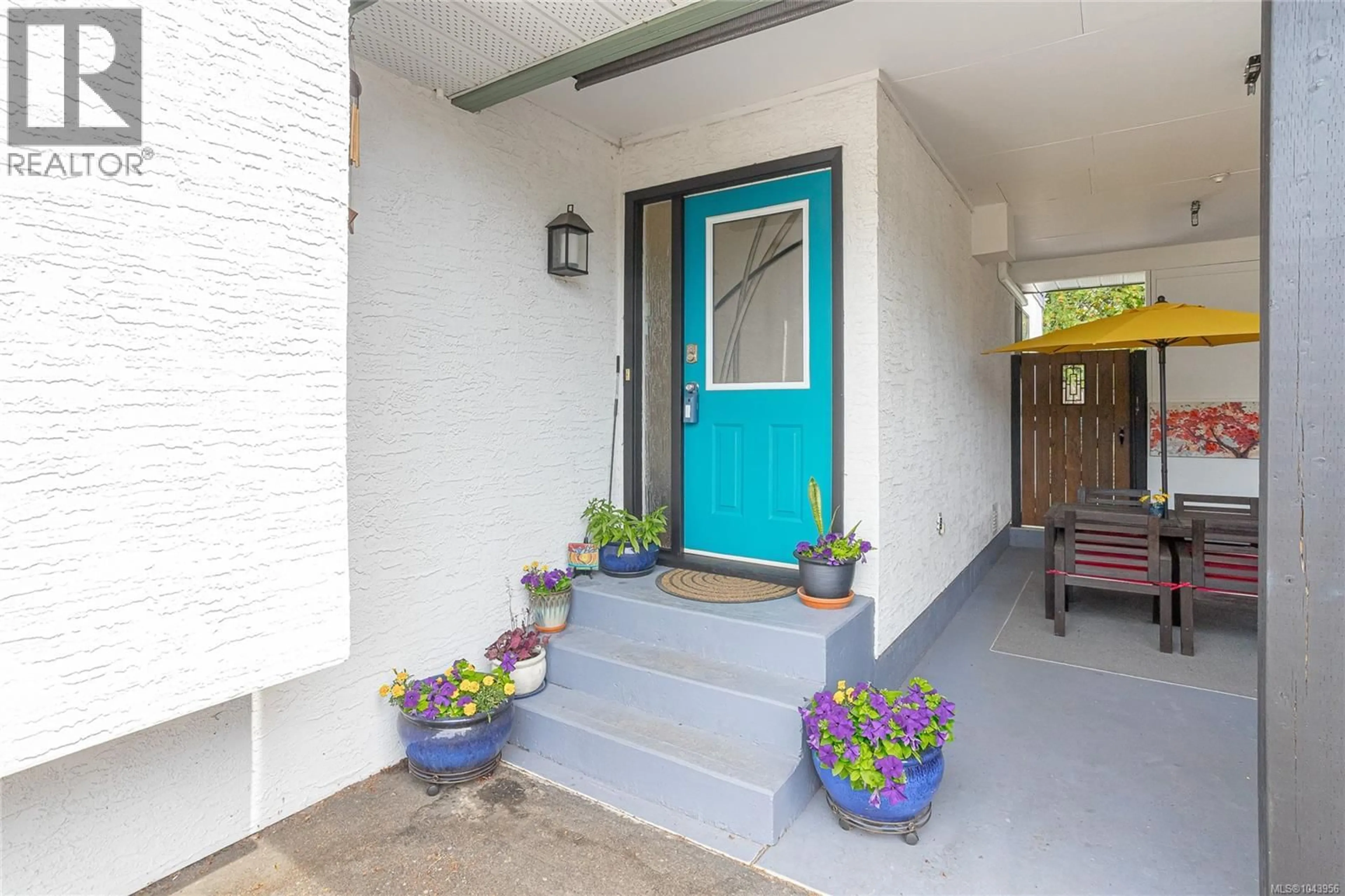 Indoor entryway for 1734 MAPLE GLEN PLACE, Cowichan Bay British Columbia V0R1N1