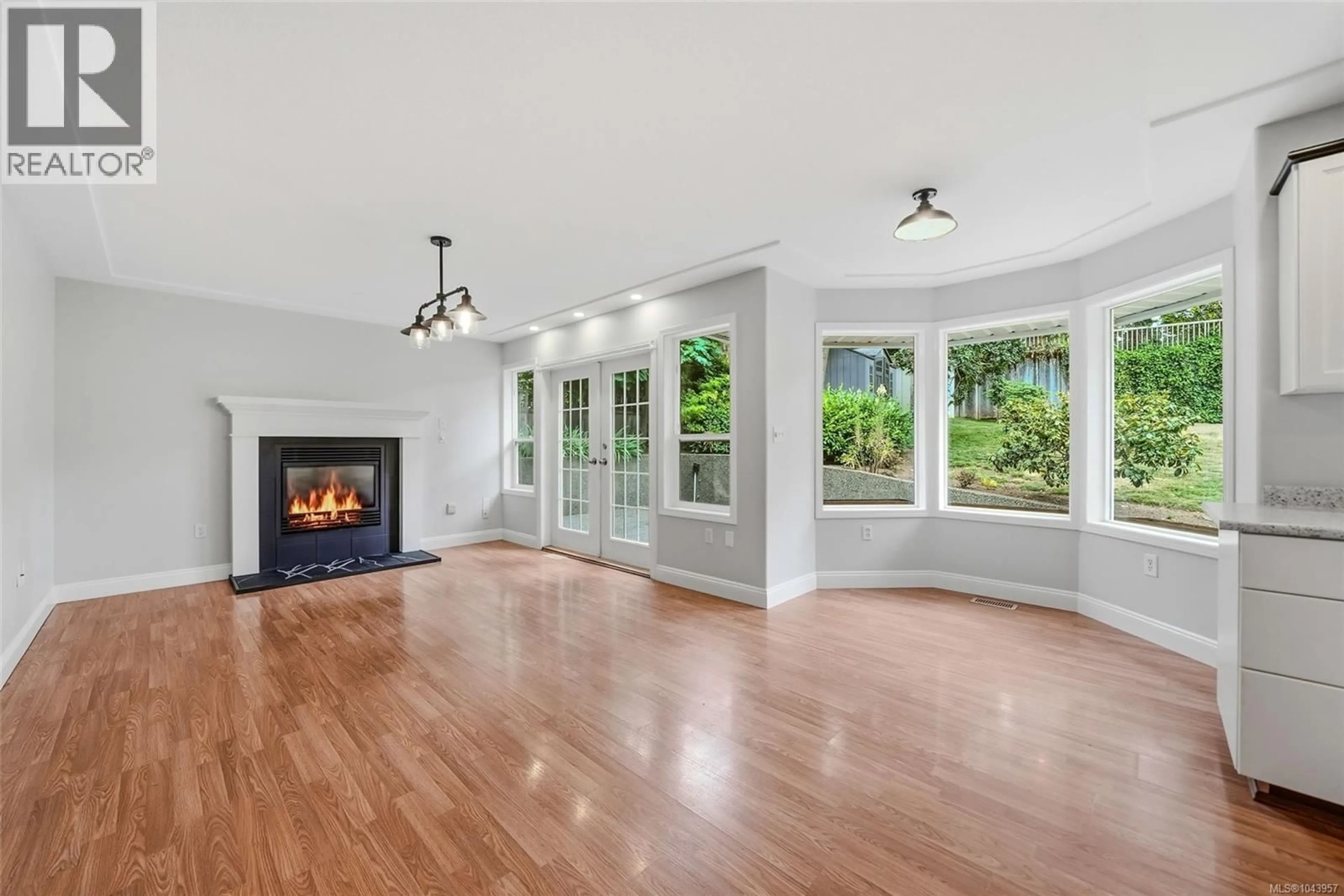 Unknown for 1688 MAPLE BAY ROAD, Duncan British Columbia V9L5N7