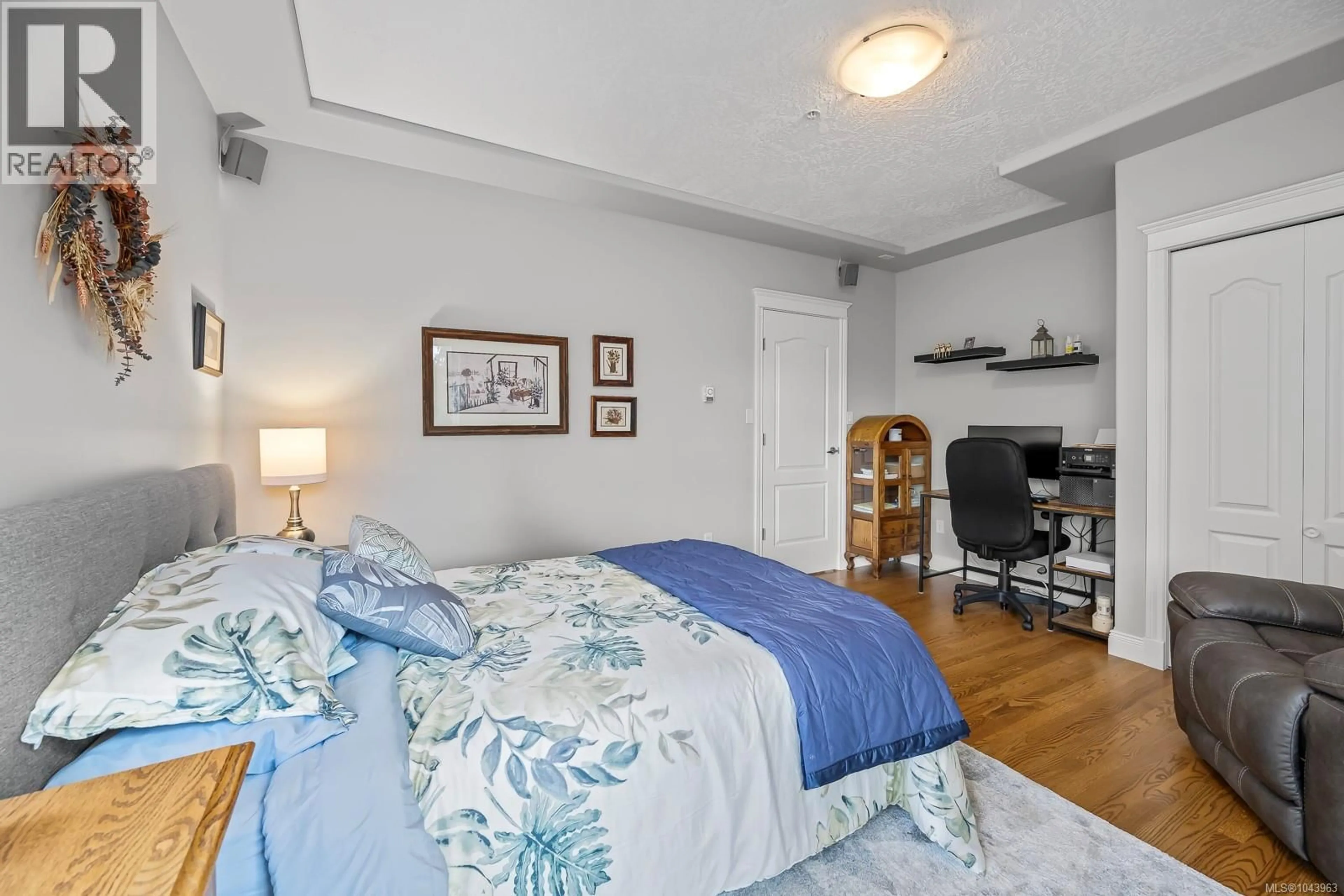 A pic of a room for 134 - 3666 ROYAL VISTA WAY, Courtenay British Columbia V9N9X7