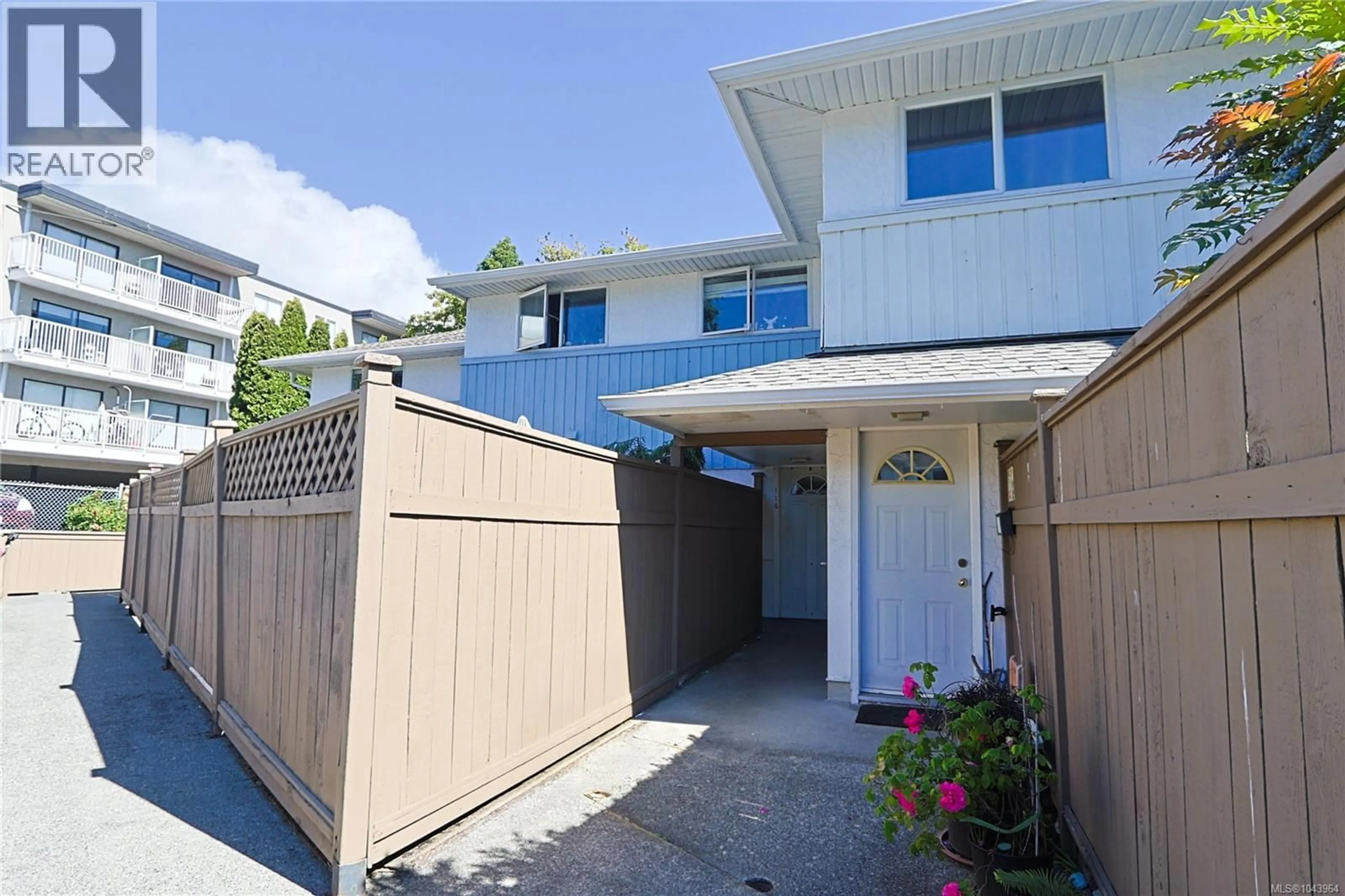 Unknown for 114 - 724 SEA TERRACE, Victoria British Columbia V9A3R6