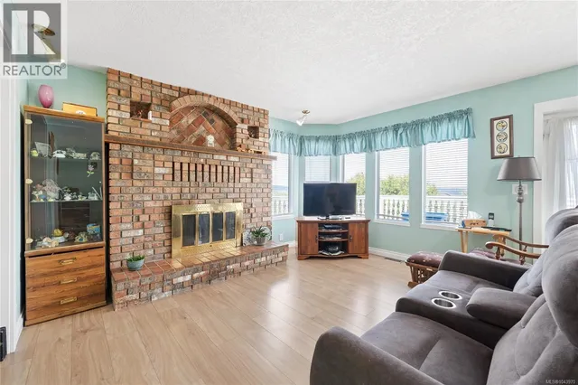 429 DAVIS ROAD, Ladysmith 5
