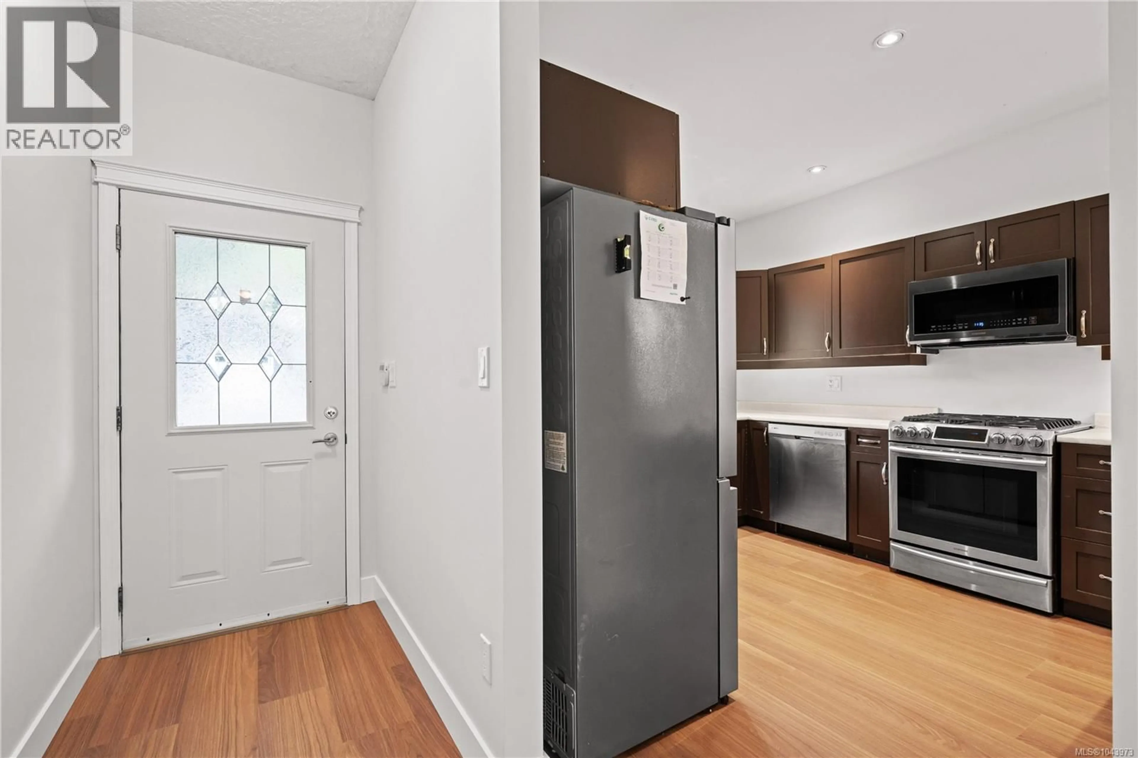 Standard kitchen, unknown for 1072 FITZGERALD ROAD, Shawnigan Lake British Columbia V8H2H8