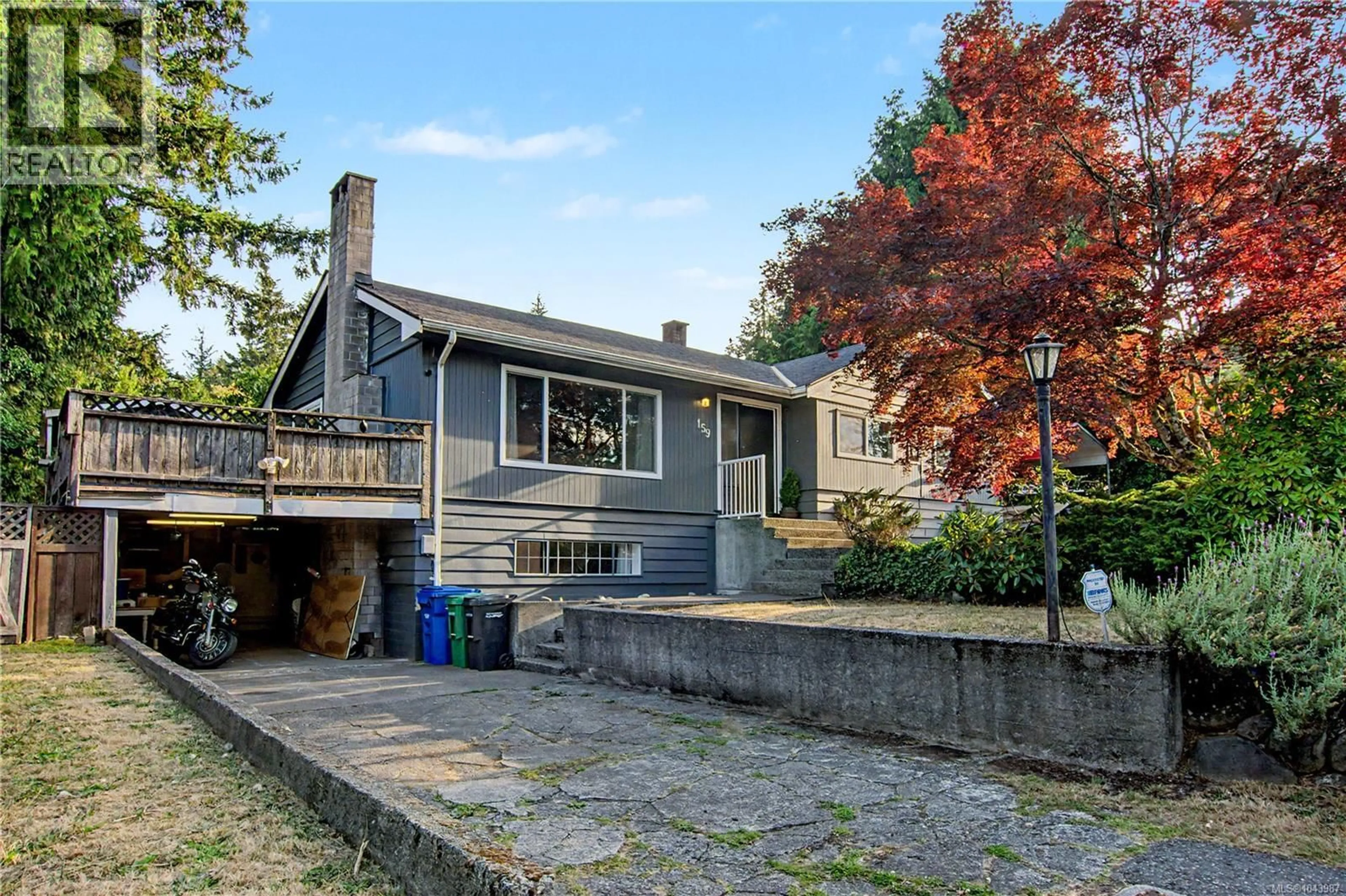 Home with vinyl exterior material, street for 159 ROBERTA ROAD WEST, Nanaimo British Columbia V9X1A1
