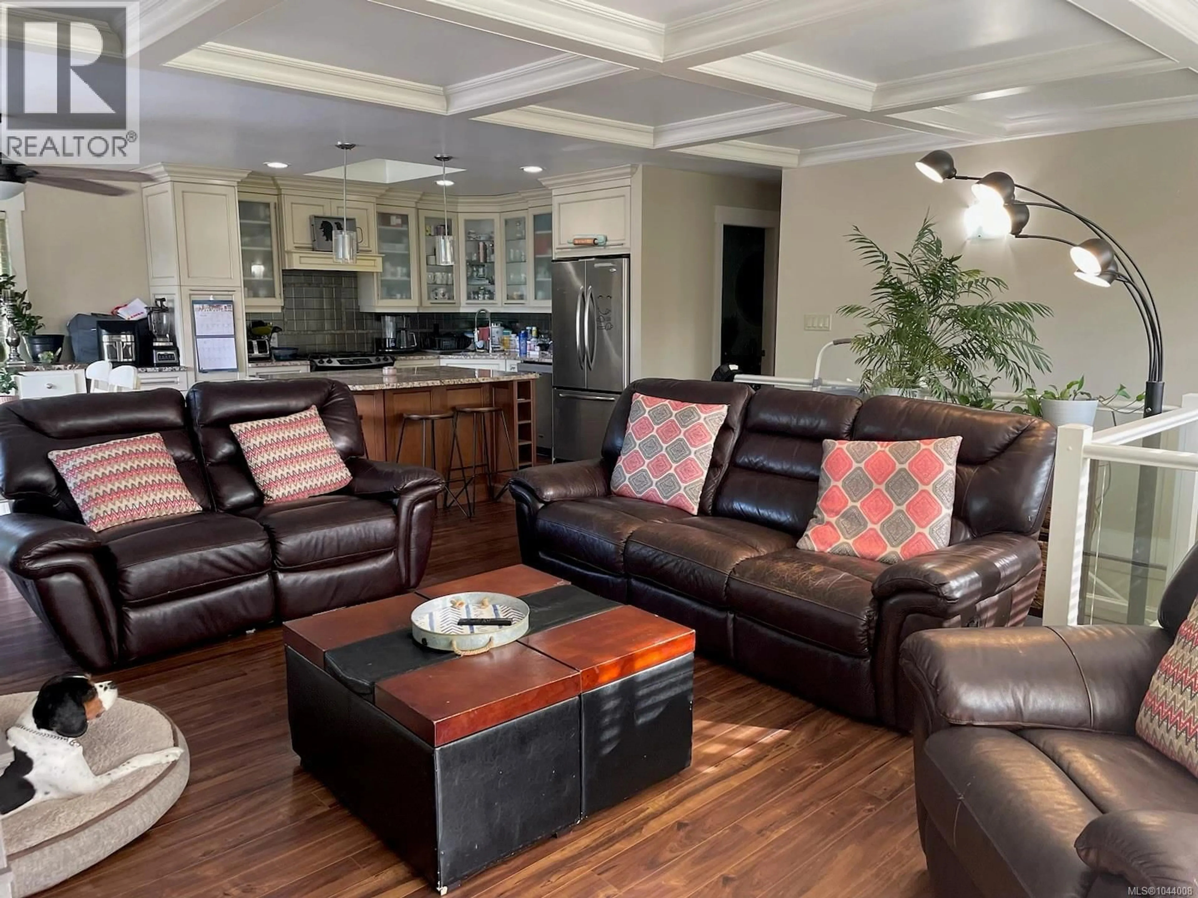 Living room with furniture, unknown for 5675 TURNER ROAD, Nanaimo British Columbia V9T5N8