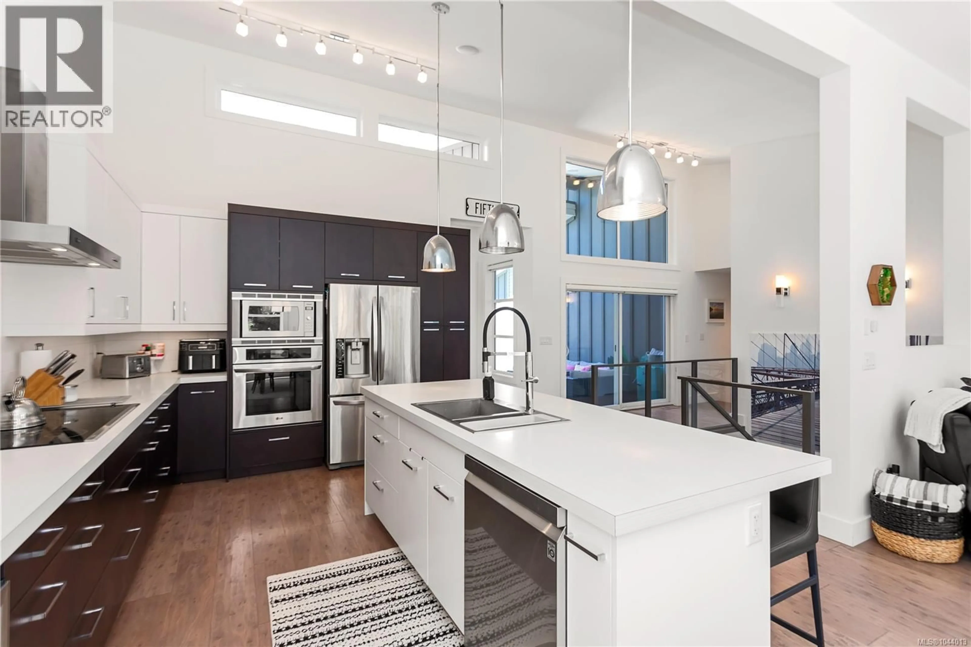 Open concept kitchen, unknown for 1501 ARGYLE AVENUE, Nanaimo British Columbia V9S3K3
