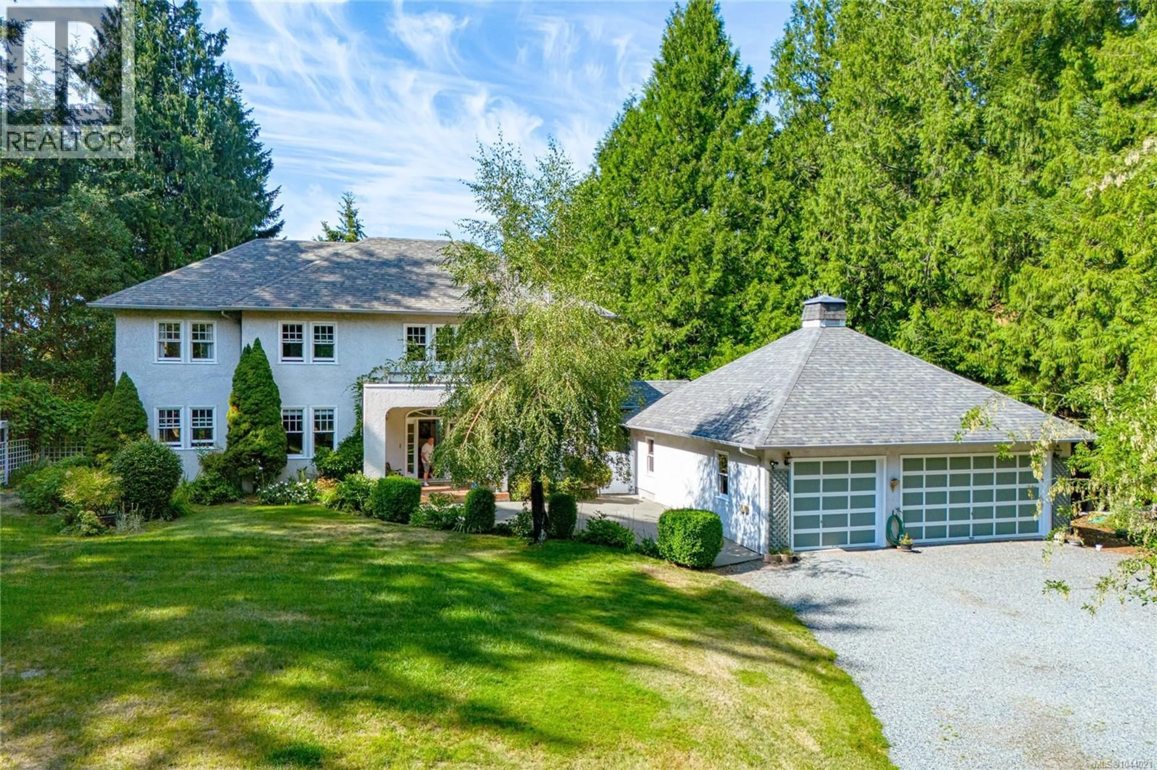 A pic from outside/outdoor area/front of a property/back of a property/a pic from drone, street for 11418 SYCAMORE PLACE, North Saanich British Columbia V8L5L2