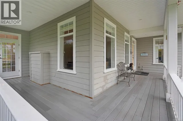 810 REID ROAD, French Creek 5