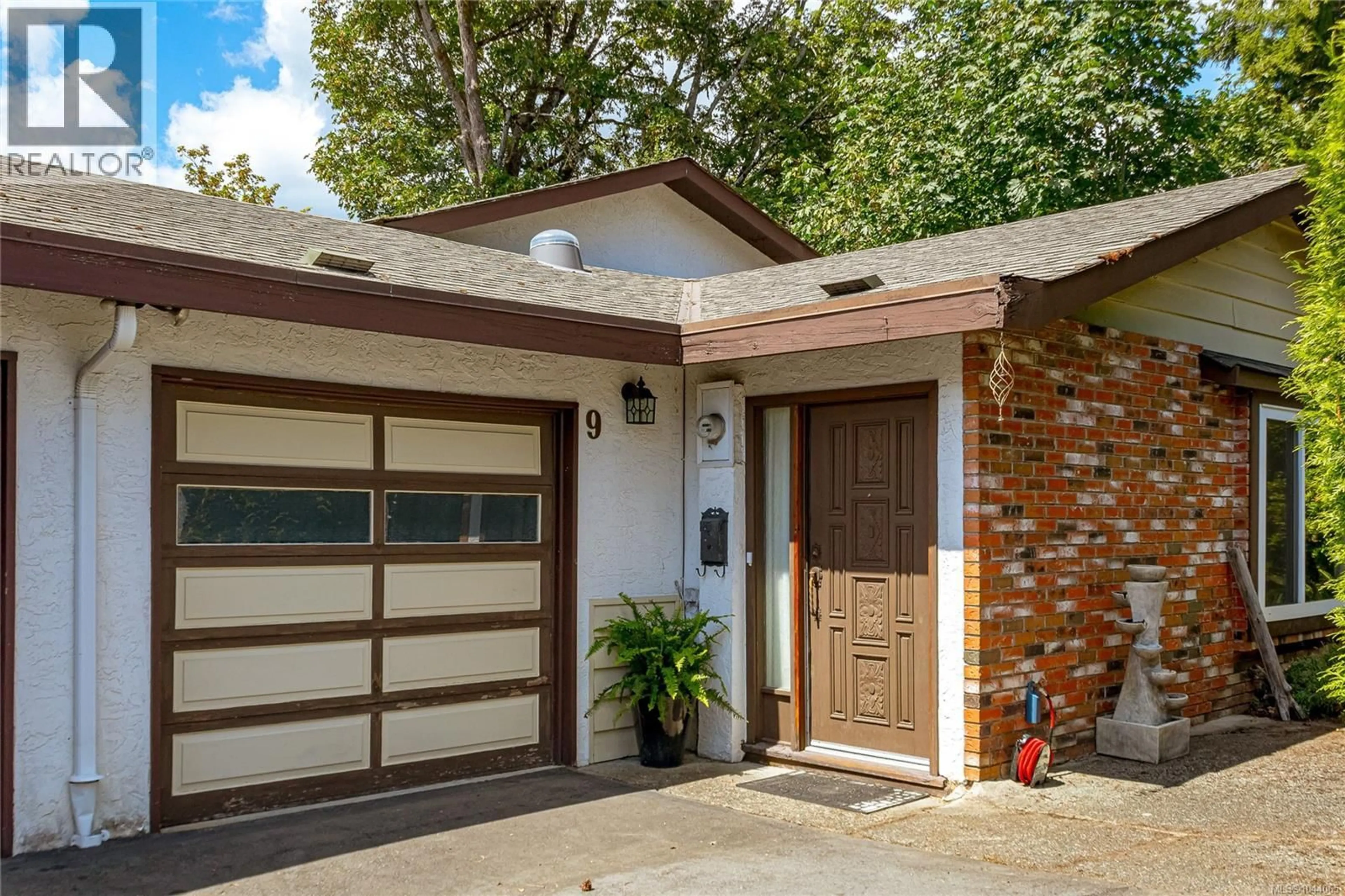 Home with brick exterior material, street for 9 - 6172 ALINGTON ROAD, Duncan British Columbia V9L2E9