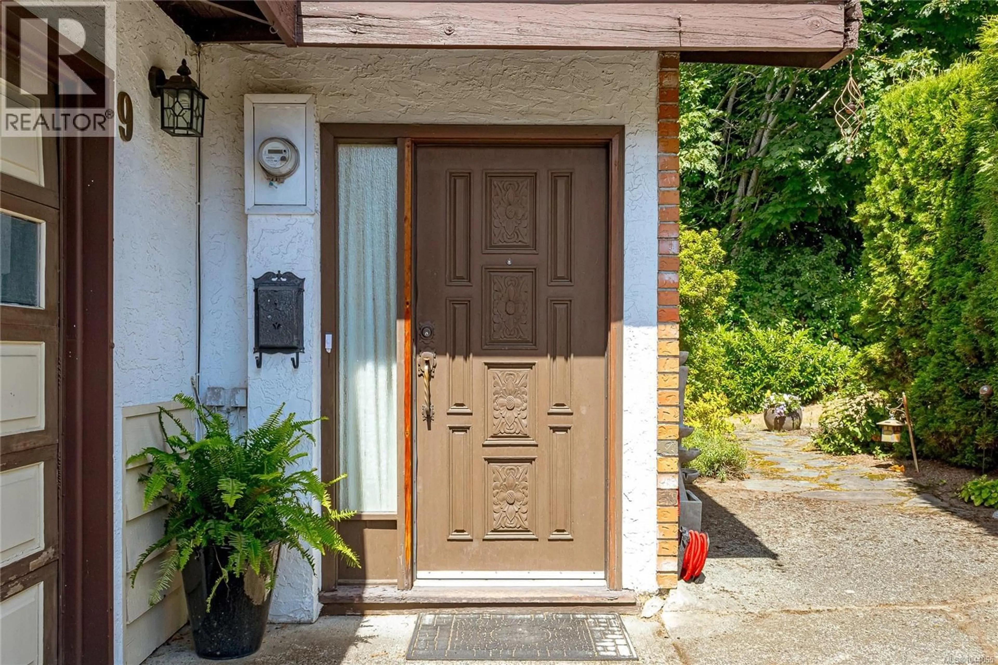 Indoor entryway for 9 - 6172 ALINGTON ROAD, Duncan British Columbia V9L2E9
