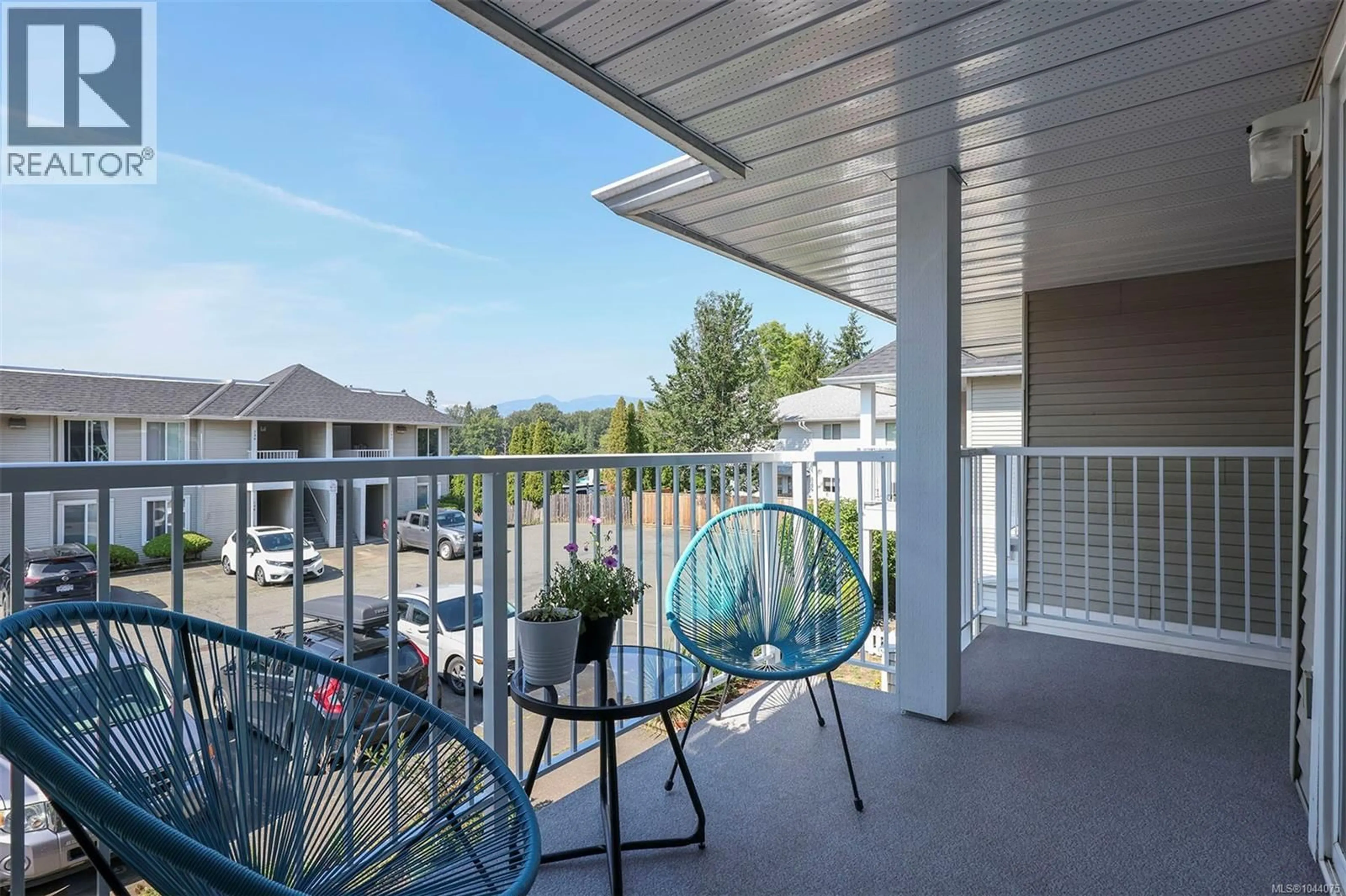 Patio, water/lake/river/ocean view for 203 - 130 BACK ROAD, Courtenay British Columbia V9N3W6
