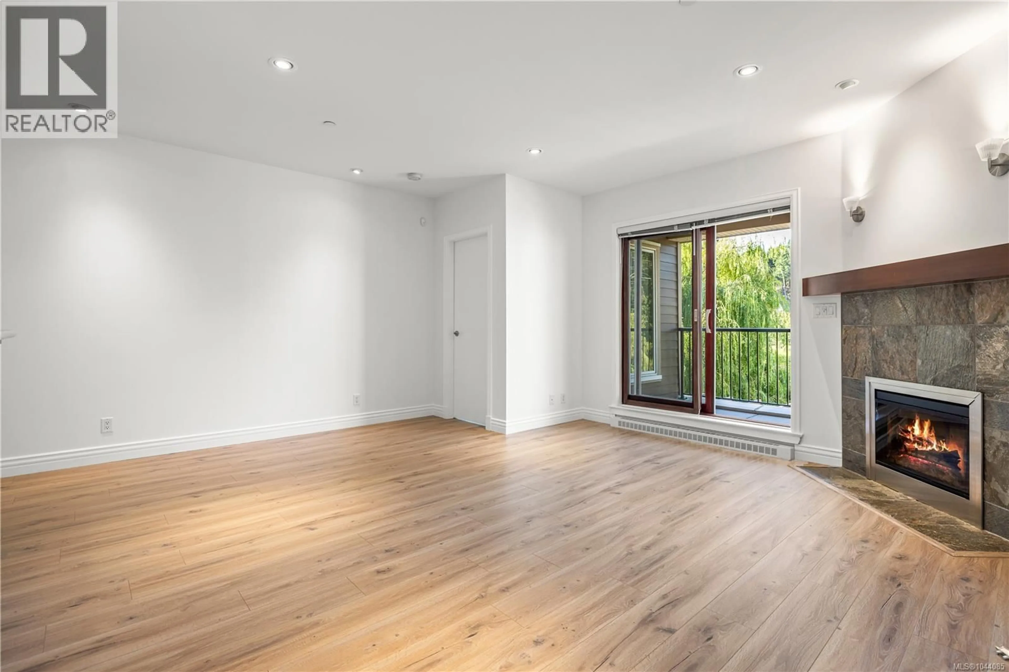 A pic of a room for 204 - 1325 BEAR MOUNTAIN PARKWAY SOUTH, Langford British Columbia V9B6T8