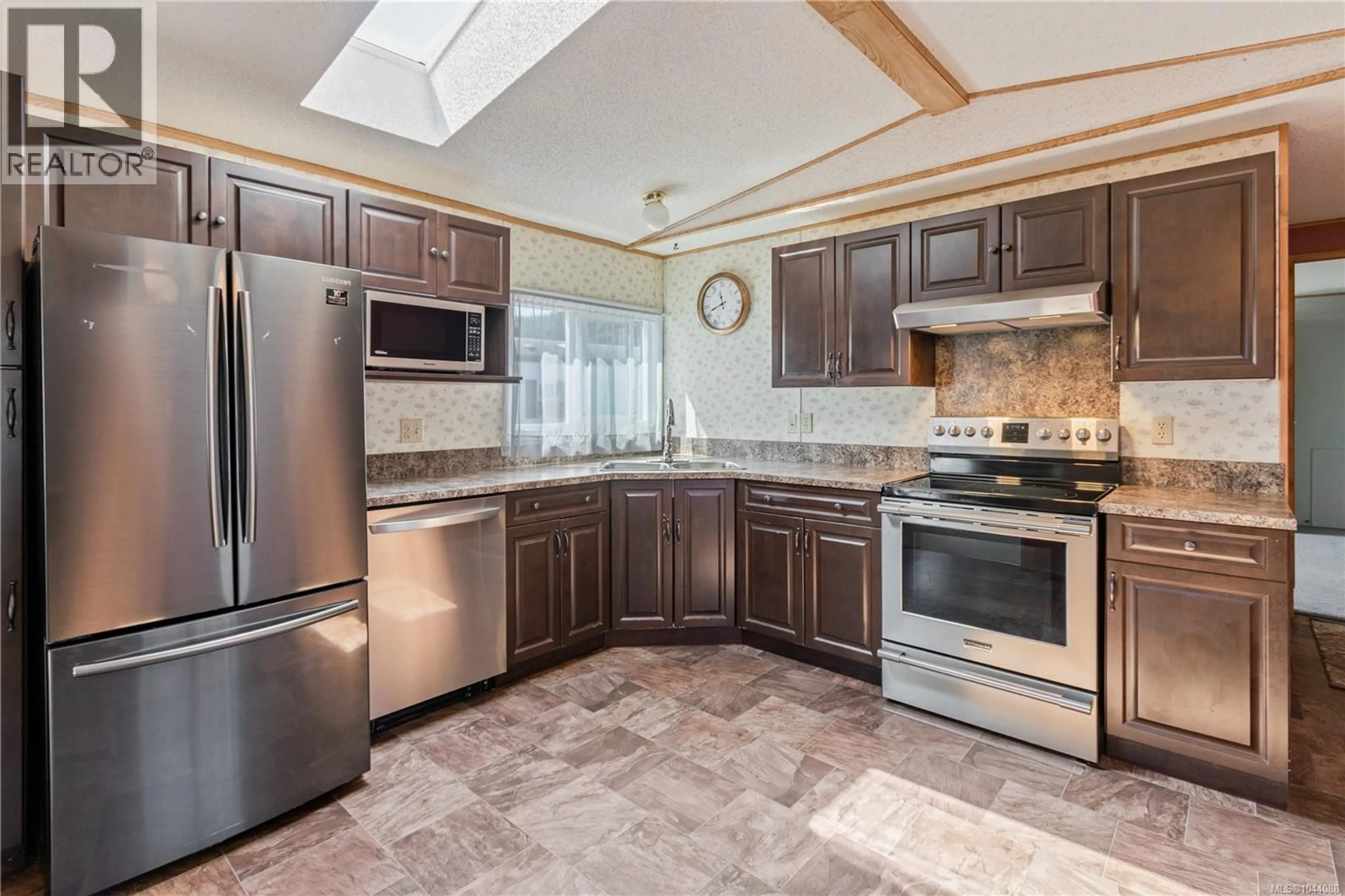 Unknown for 39 - 2301 ARBOT ROAD, Nanaimo British Columbia V9R6S7