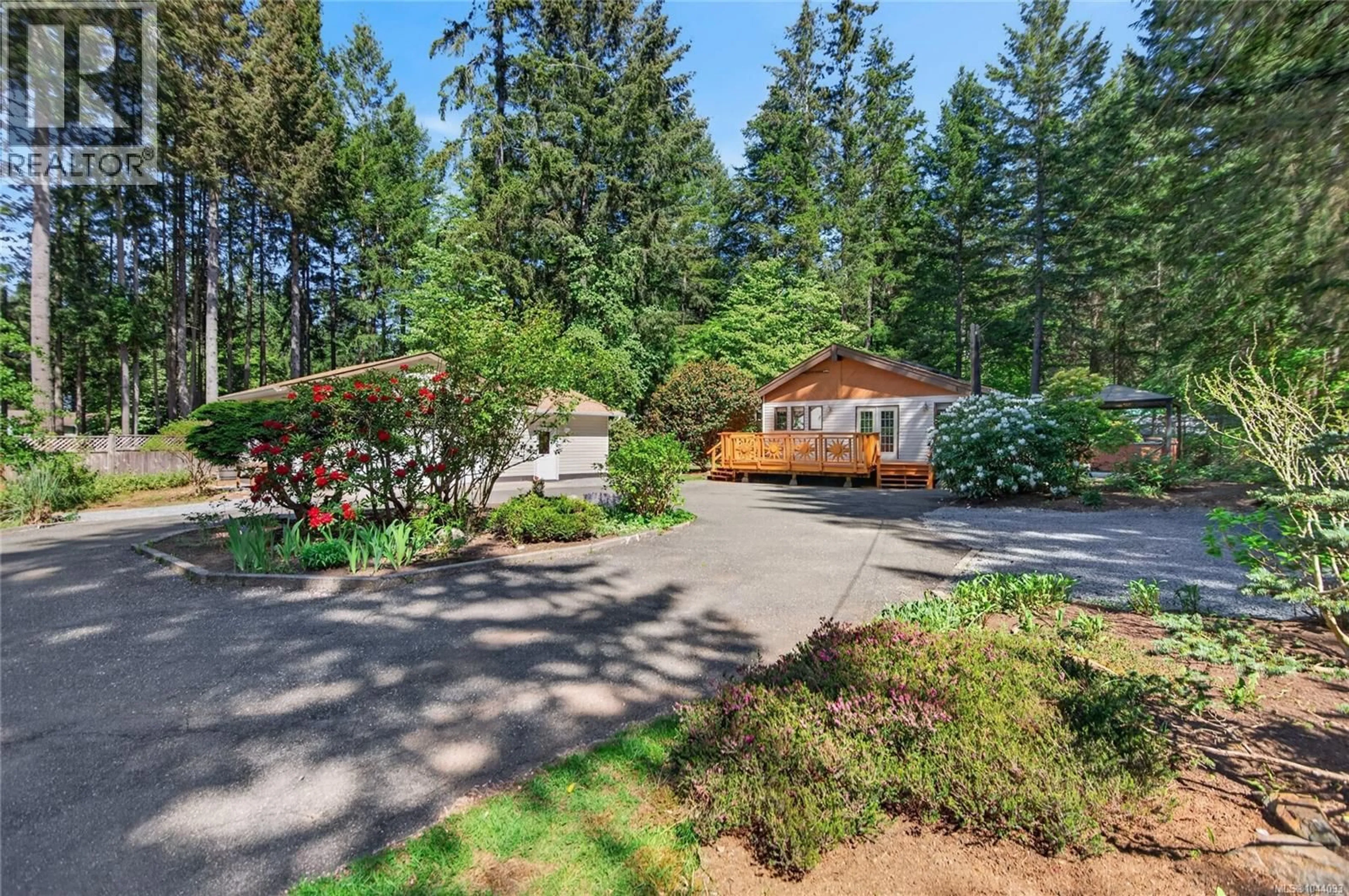 A pic from outside/outdoor area/front of a property/back of a property/a pic from drone, unknown for 1764 ANDERTON ROAD, Comox British Columbia V9M4B1
