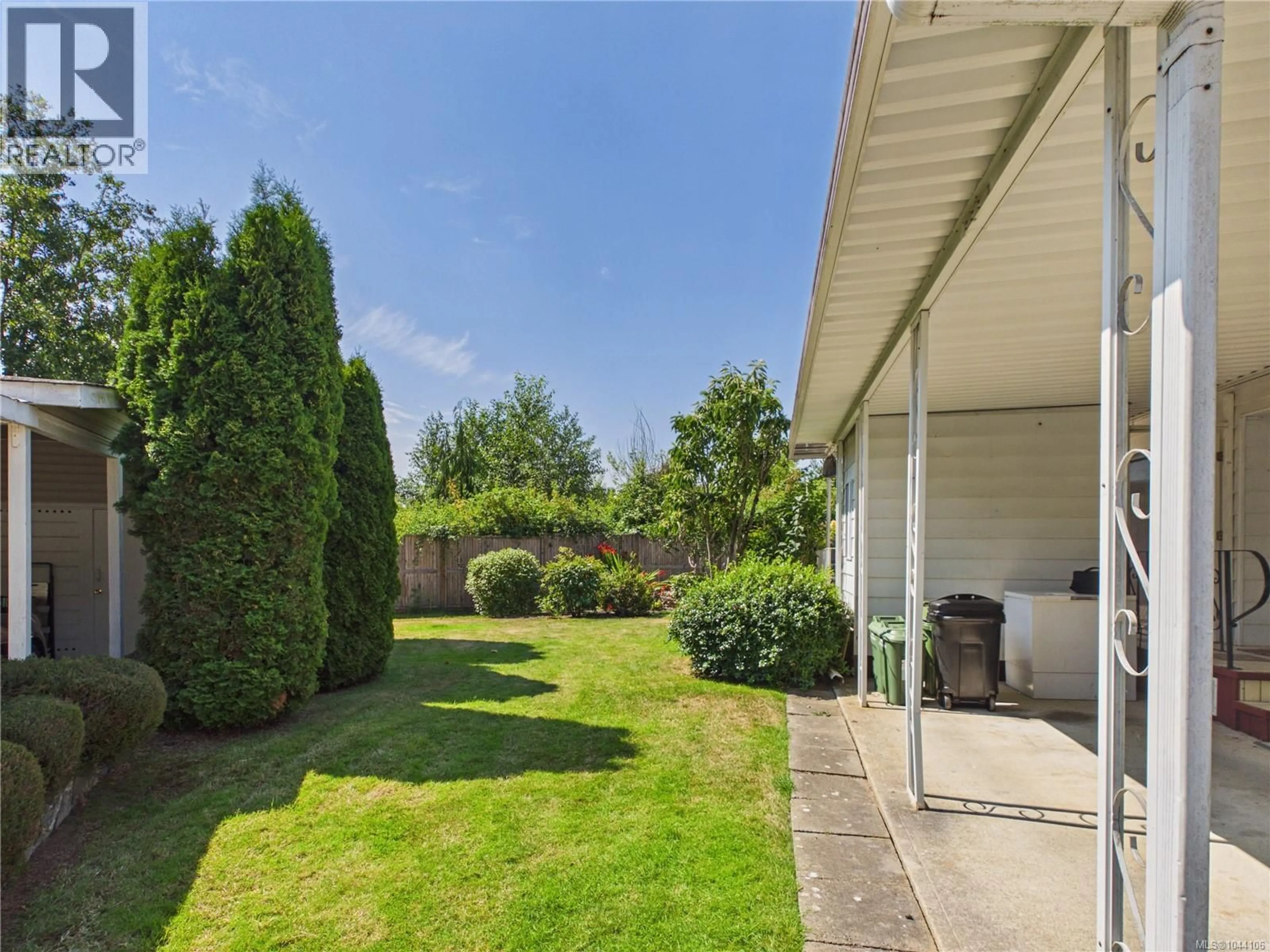 Patio, unknown for 9320 TRAILCREEK DRIVE, Sidney British Columbia V8L4M6