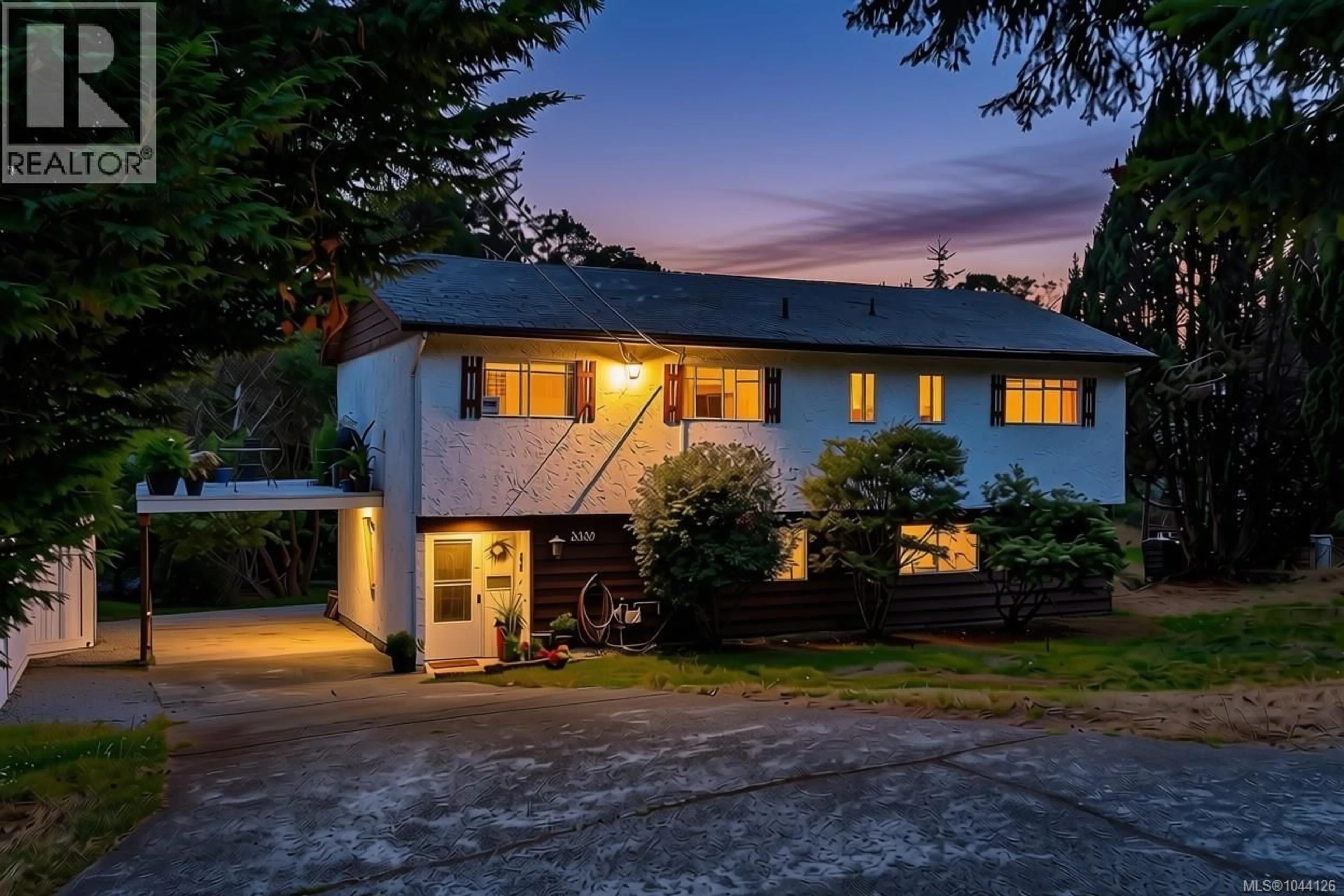 A pic from outside/outdoor area/front of a property/back of a property/a pic from drone, street for 3330 RAVENWOOD ROAD, Colwood British Columbia V9C2X4
