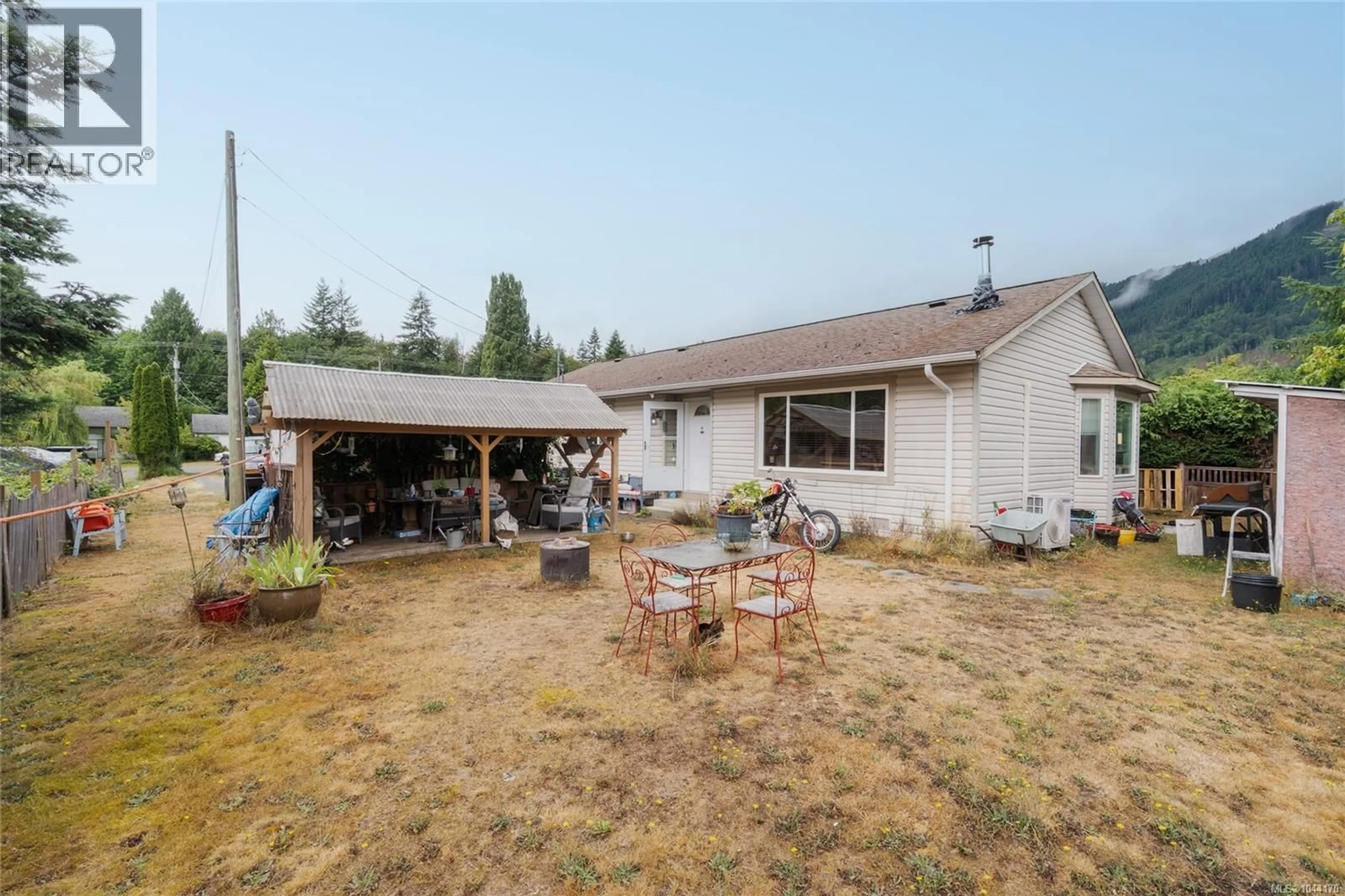 Unknown for 135 MACDONALD ROAD, Lake Cowichan British Columbia V0R2G0