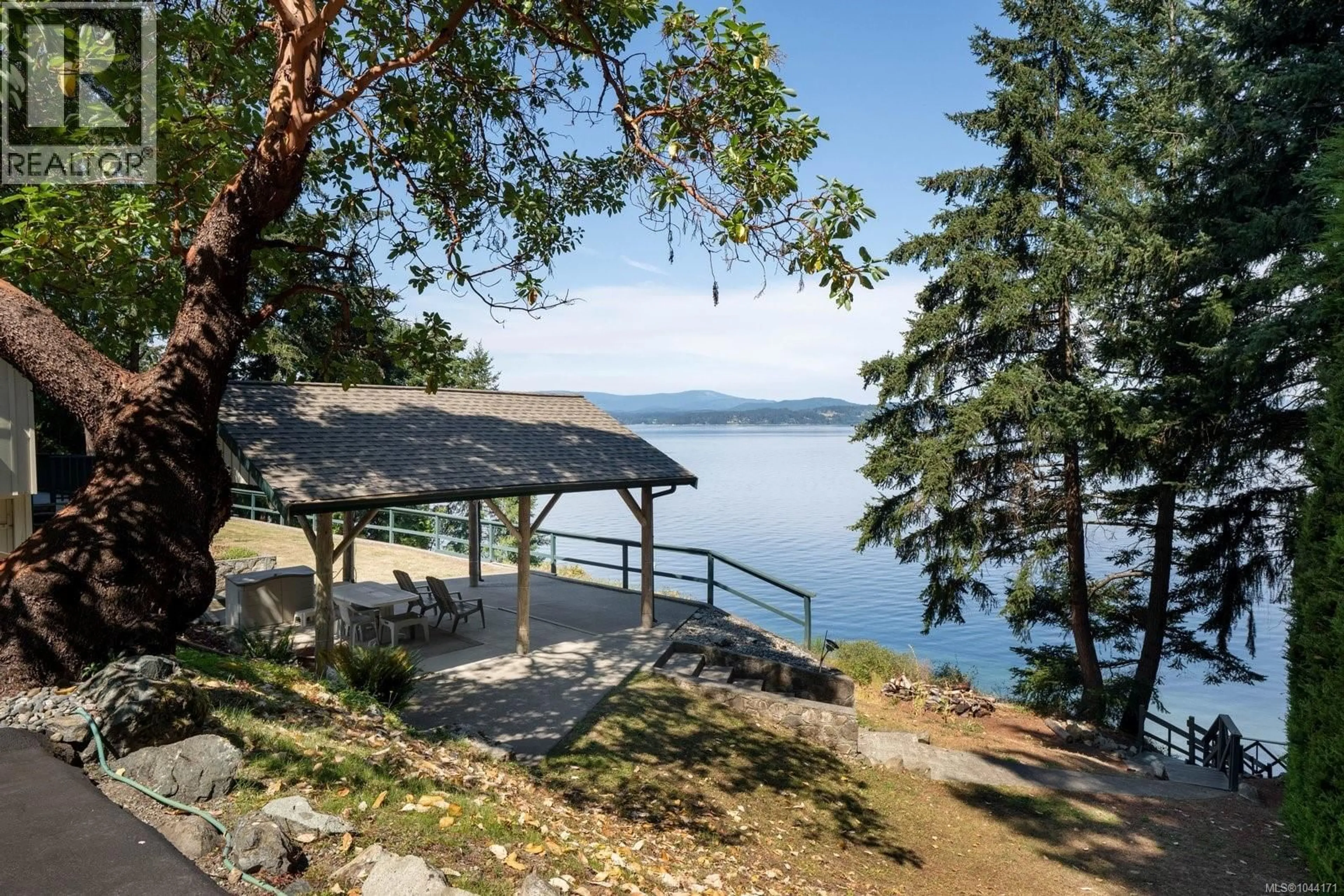 Patio, water/lake/river/ocean view for 9556 ARDMORE DRIVE, North Saanich British Columbia V8L5H3