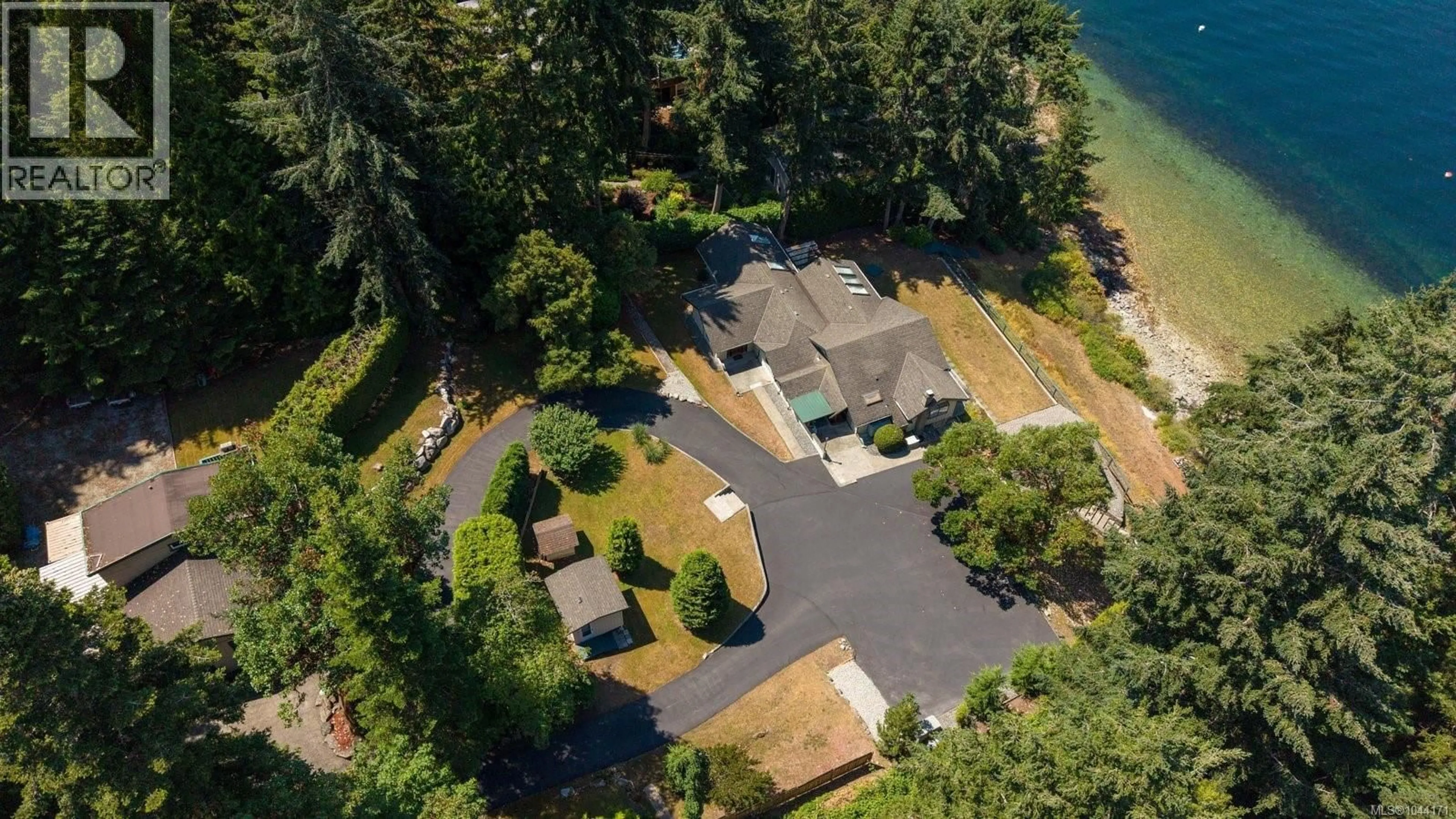 A pic from outside/outdoor area/front of a property/back of a property/a pic from drone, water/lake/river/ocean view for 9556 ARDMORE DRIVE, North Saanich British Columbia V8L5H3