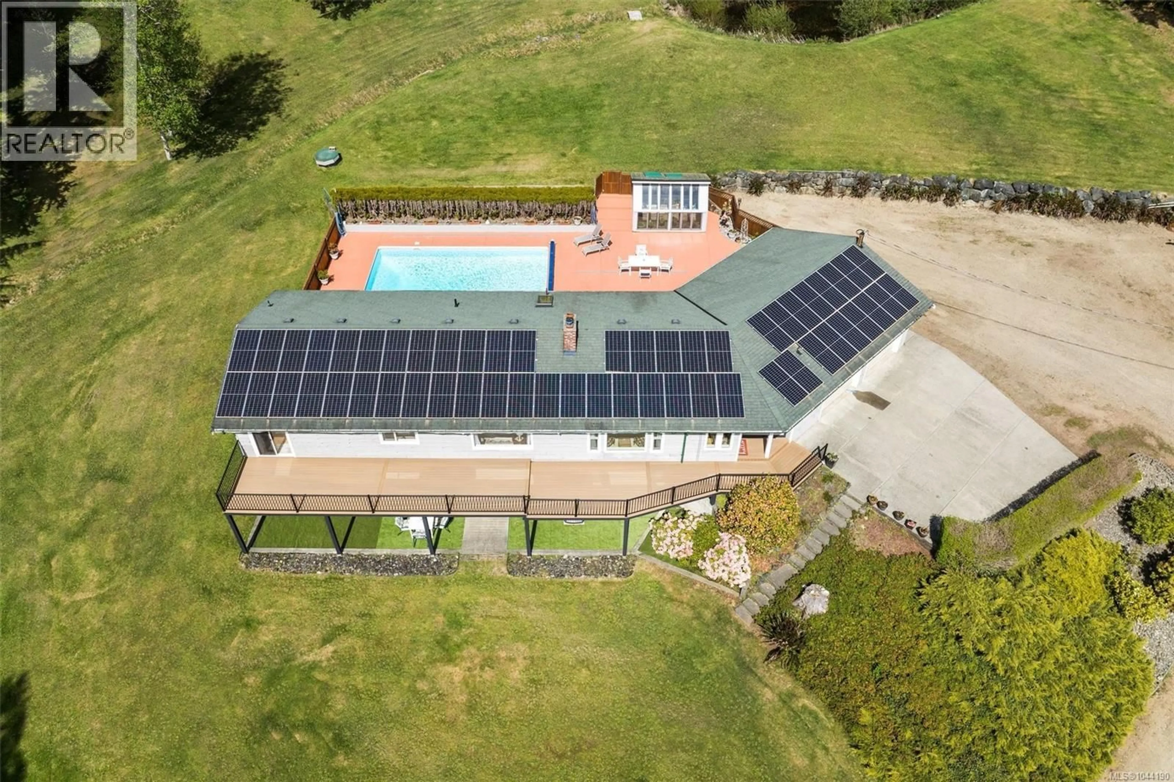 A pic from outside/outdoor area/front of a property/back of a property/a pic from drone, building for 2595 AMANDA PLACE, Sooke British Columbia V9Z0K3