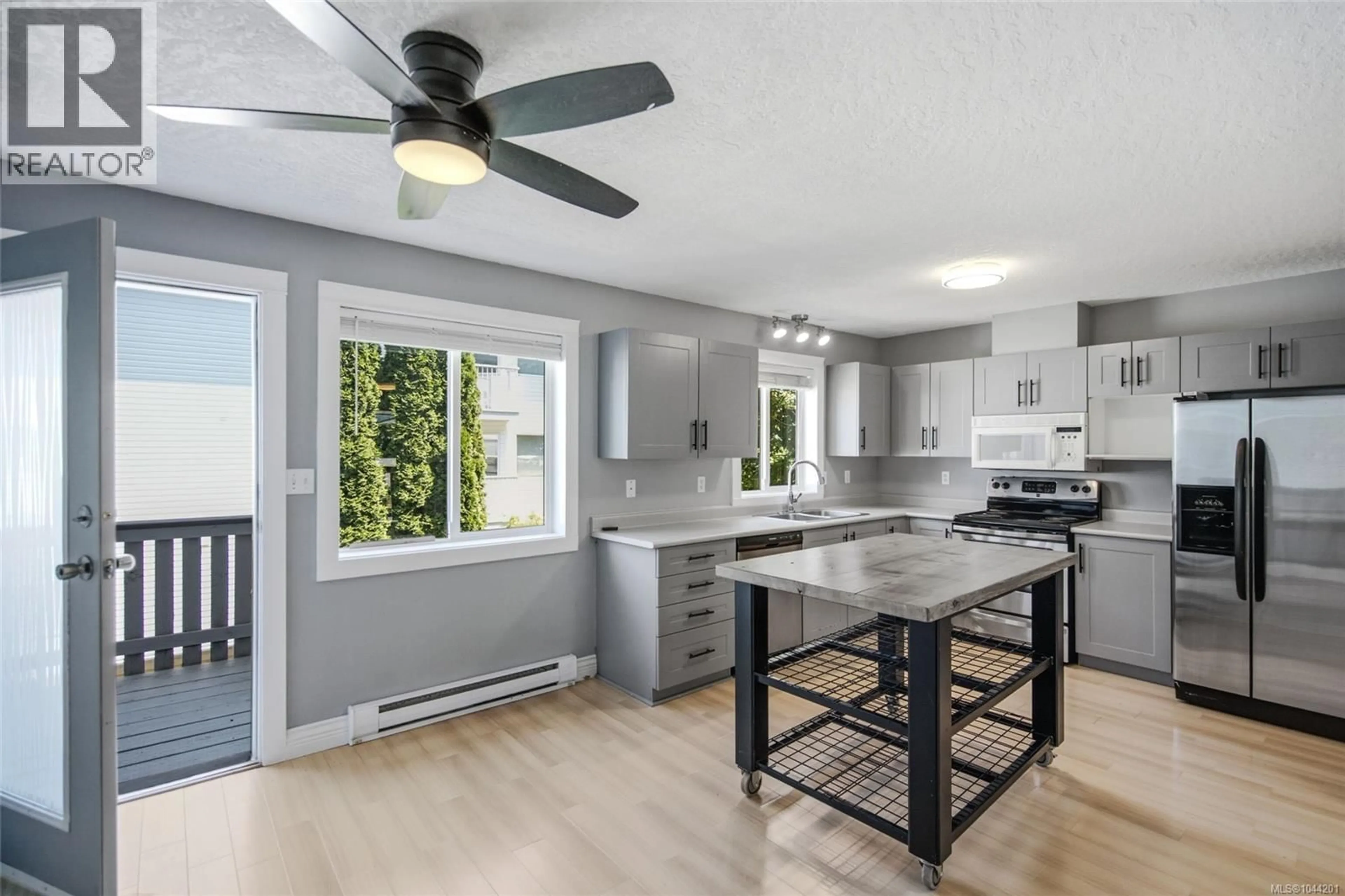 Open concept kitchen, unknown for 20 - 3242 COWICHAN LAKE ROAD, Lake Cowichan British Columbia V9L4B9