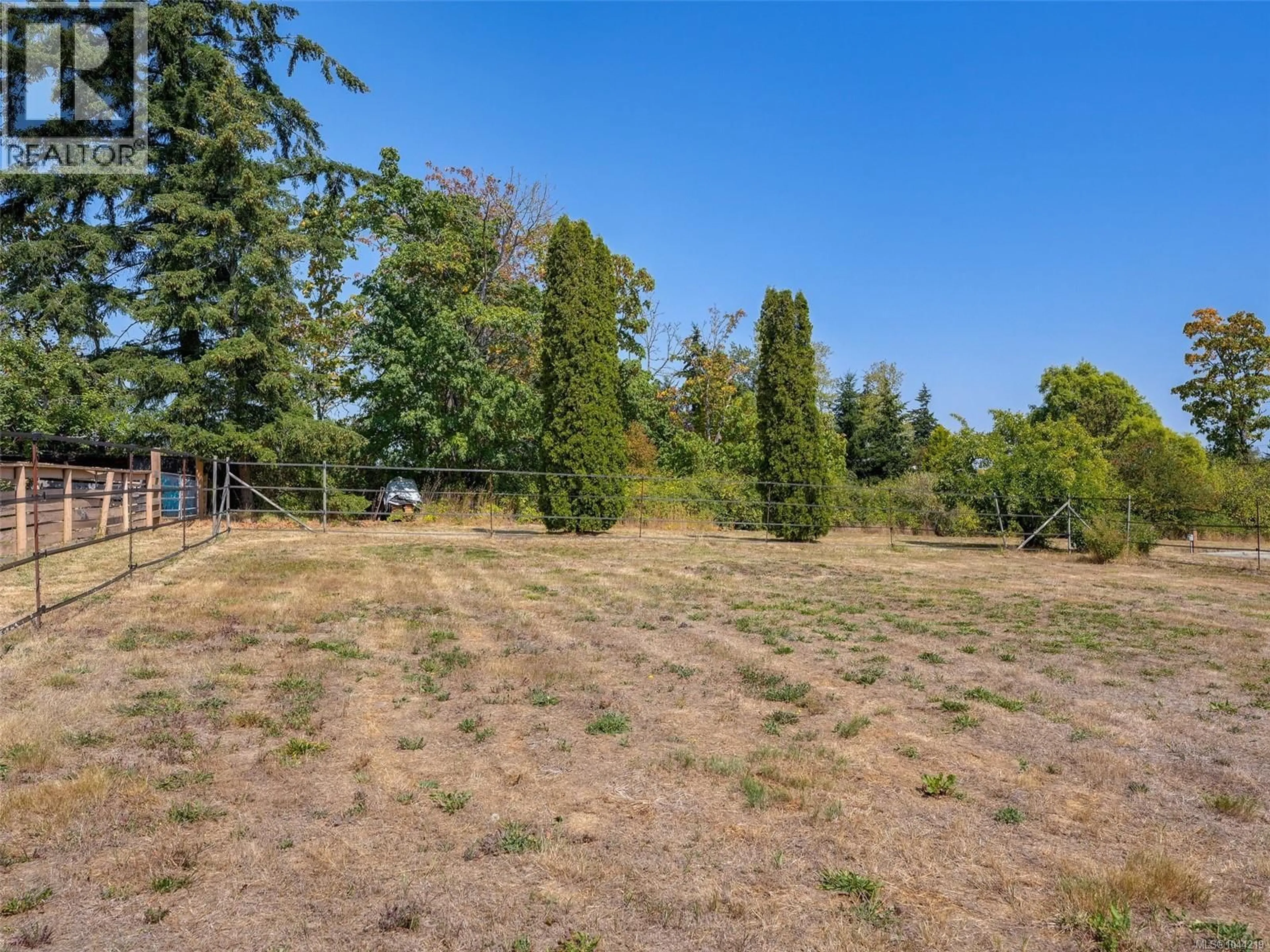 A pic from outside/outdoor area/front of a property/back of a property/a pic from drone, forest/trees view for 2269 NEWMAN ROAD, Central Saanich British Columbia V8M1T3