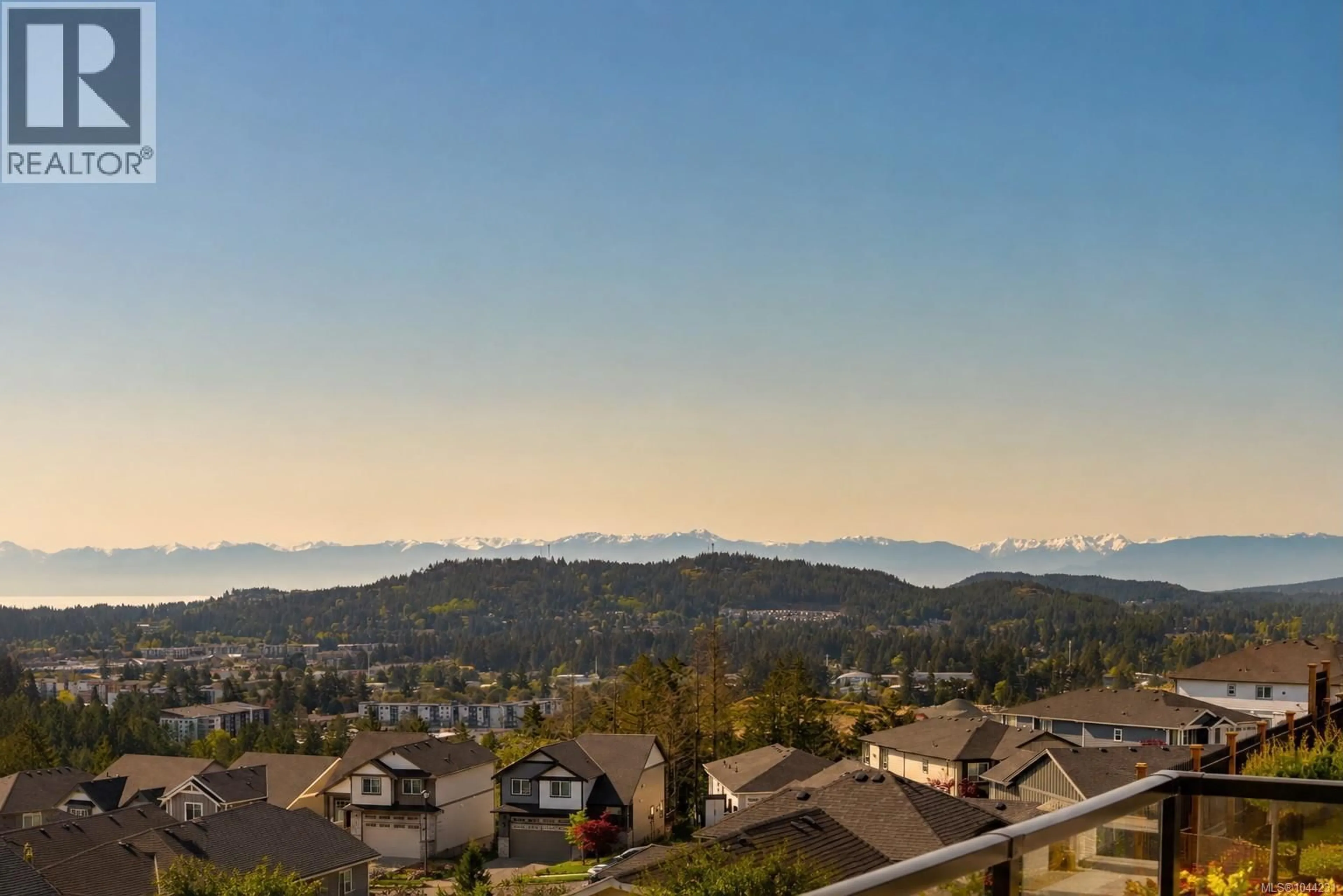 A pic from outside/outdoor area/front of a property/back of a property/a pic from drone, mountain view for 1122 OLIVINE MEWS, Langford British Columbia V9B5P9