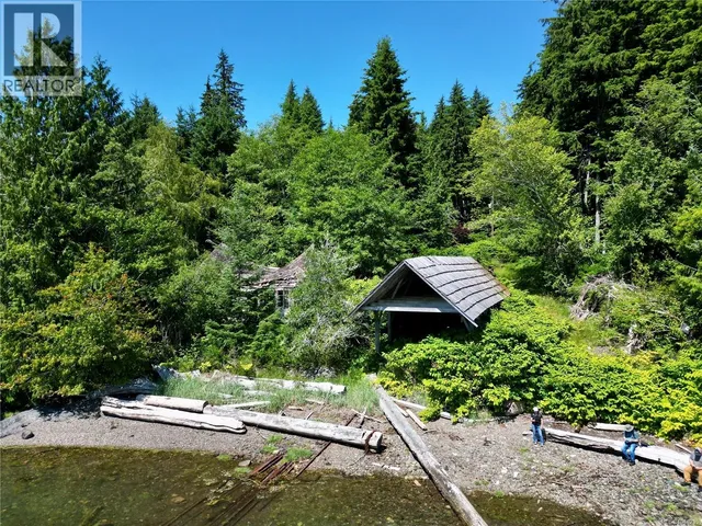 245 QUATSINO ROAD, Quatsino 5