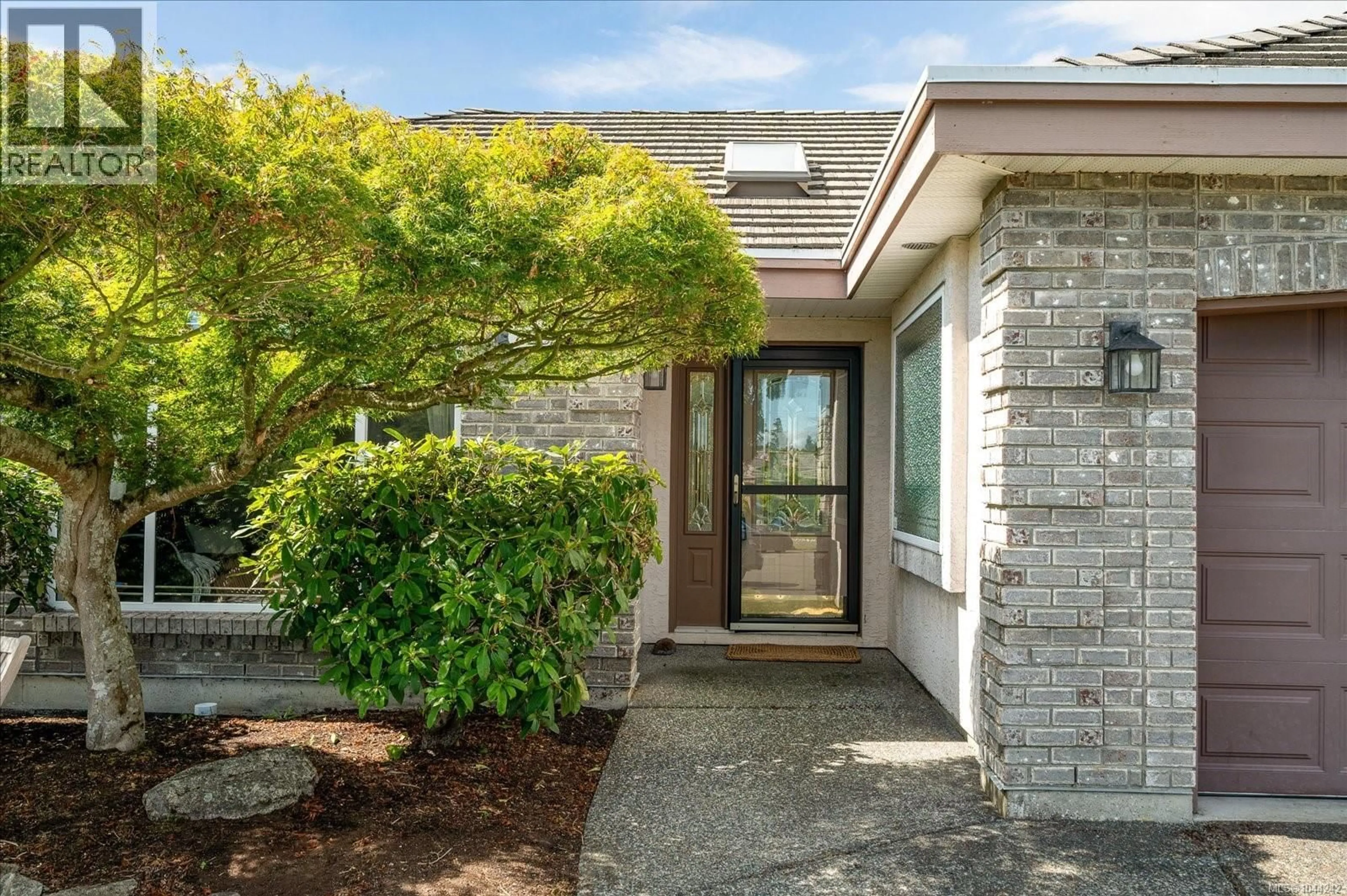 Unknown for 828 DEVON PLACE, Qualicum Beach British Columbia V9K2P2