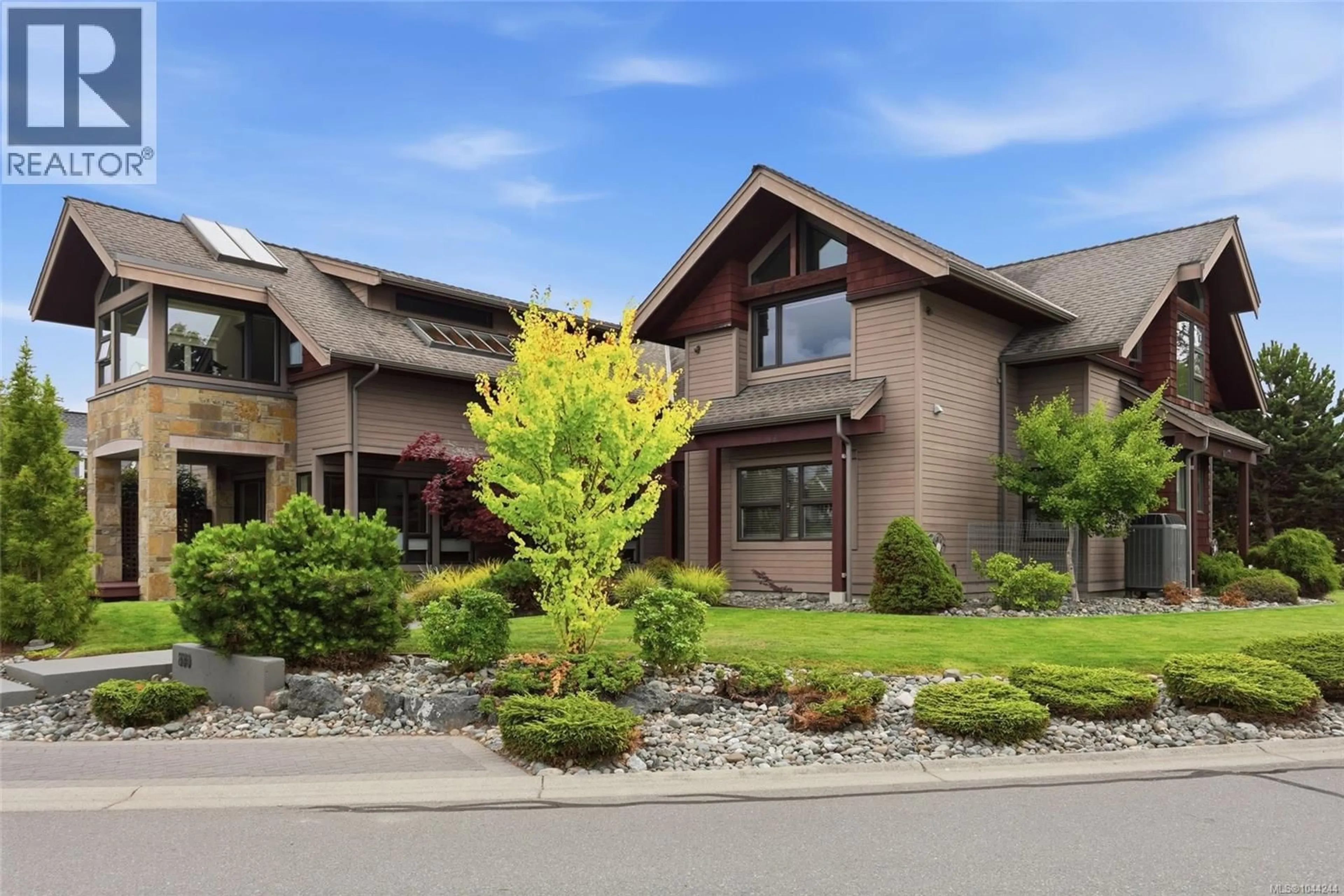 Unknown for 880 BLUFFS DRIVE, Qualicum Beach British Columbia V9K0A2