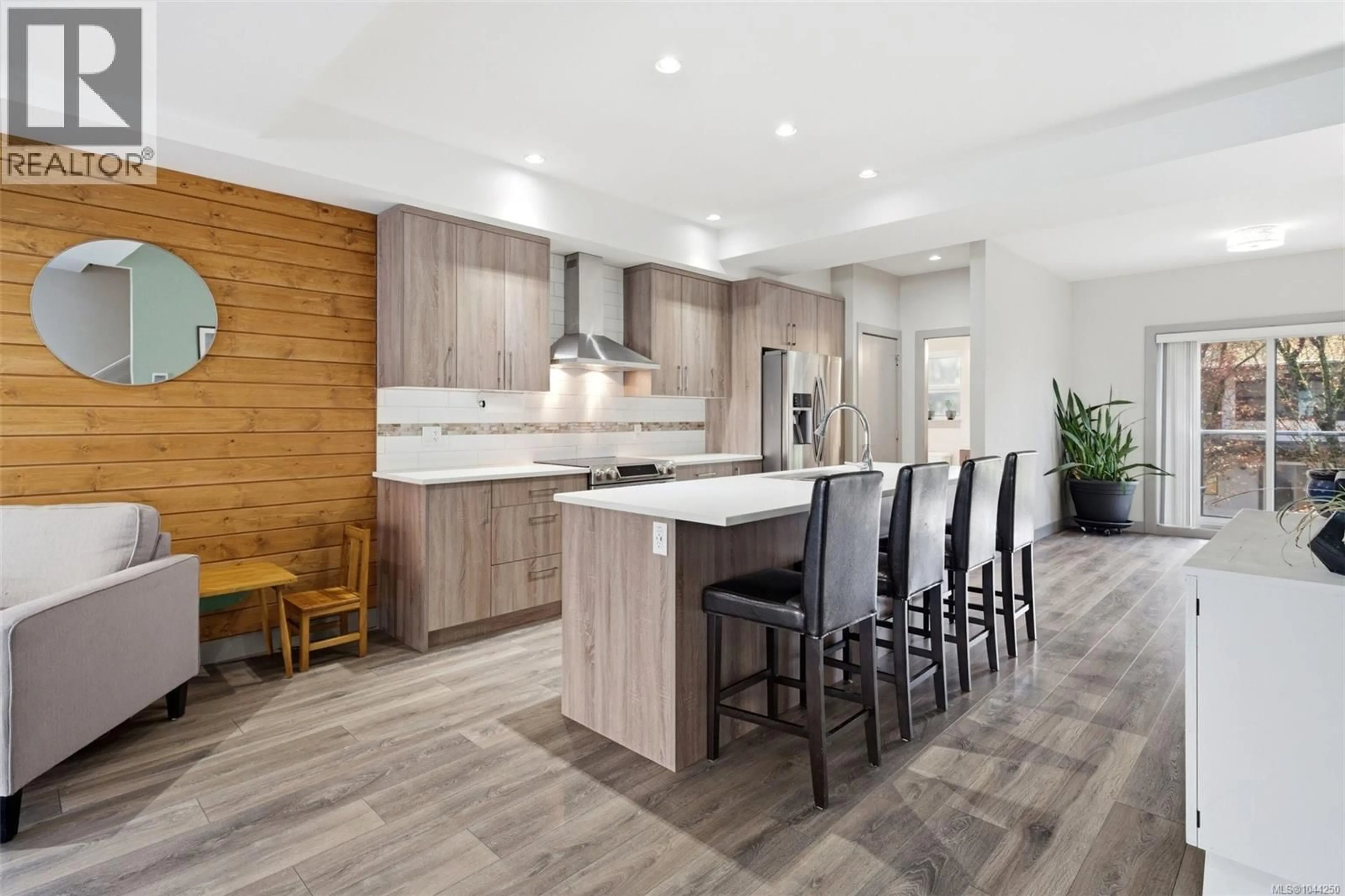 Open concept kitchen, unknown for 103 - 687 STRANDLUND AVENUE, Langford British Columbia V9B3G2
