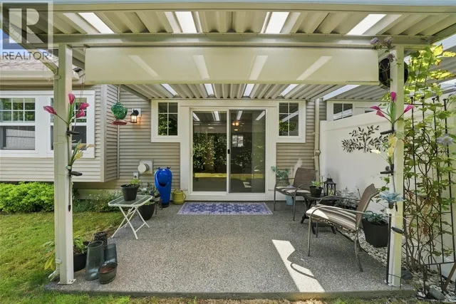 17 - 631 BLENKIN AVENUE, Parksville 2