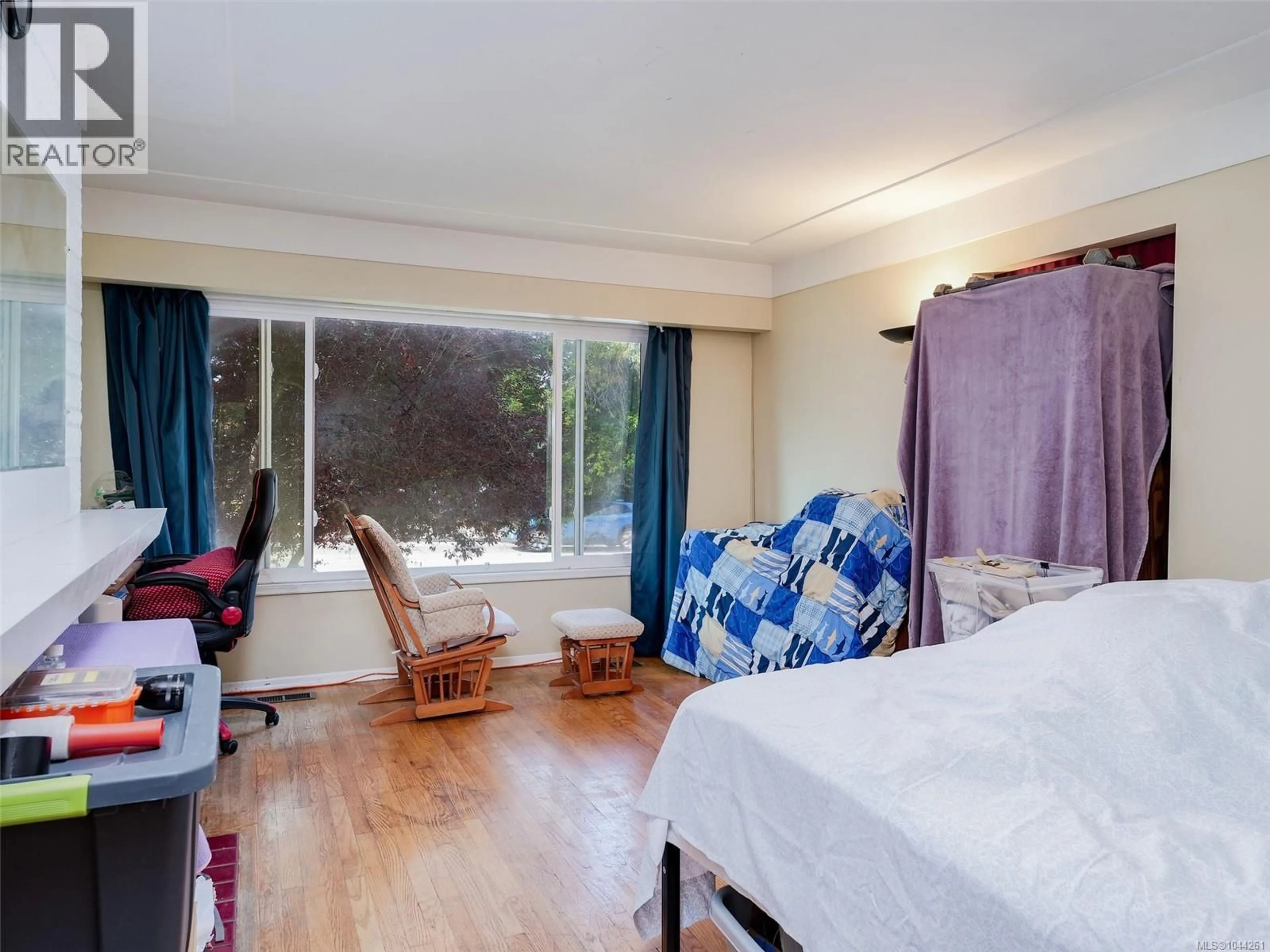 A pic of a room for 1564 NORTH DAIRY ROAD, Saanich British Columbia V8T3V3