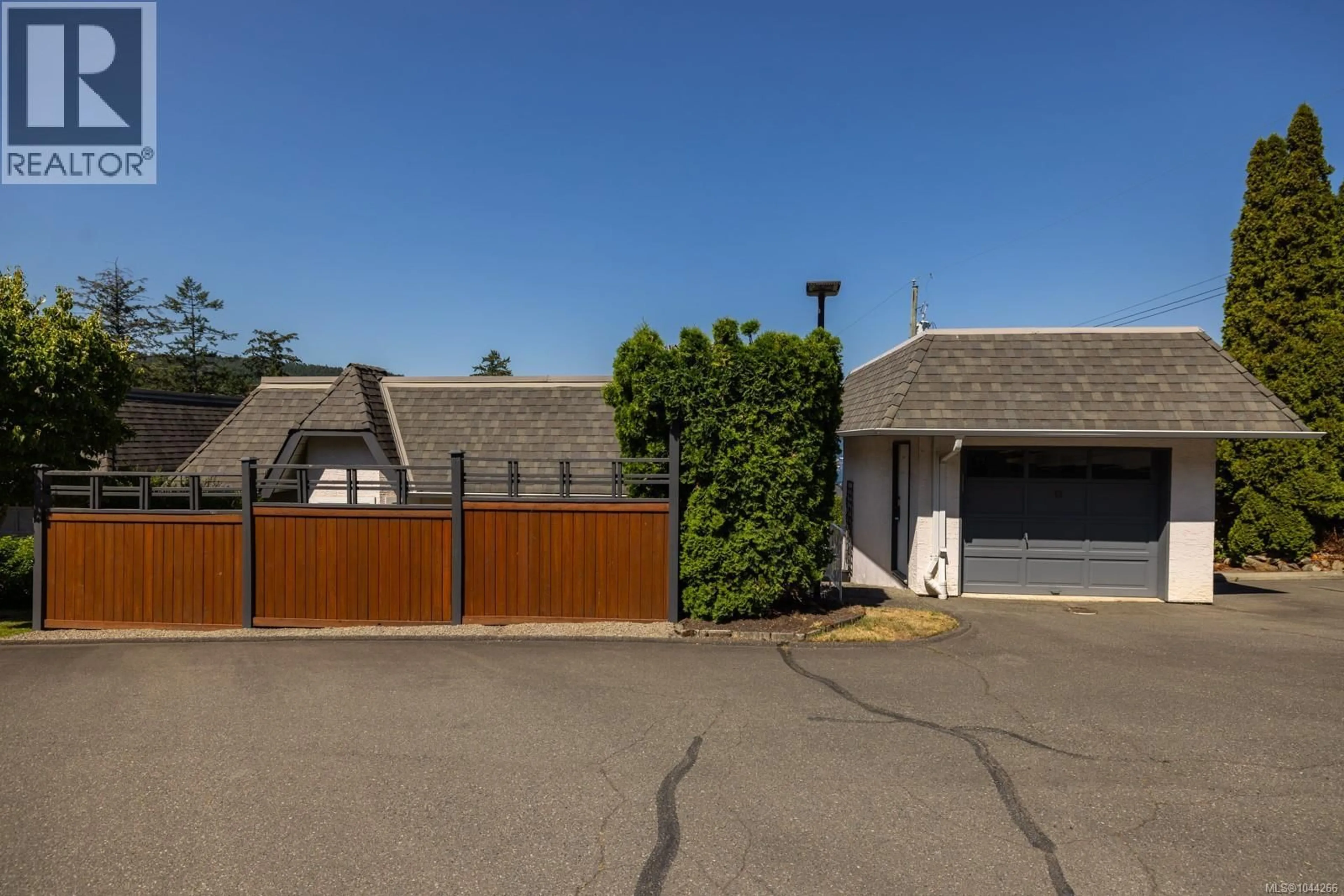 Unknown for 12 - 930 JOSEPHINE ROAD, Central Saanich British Columbia V8M1B3